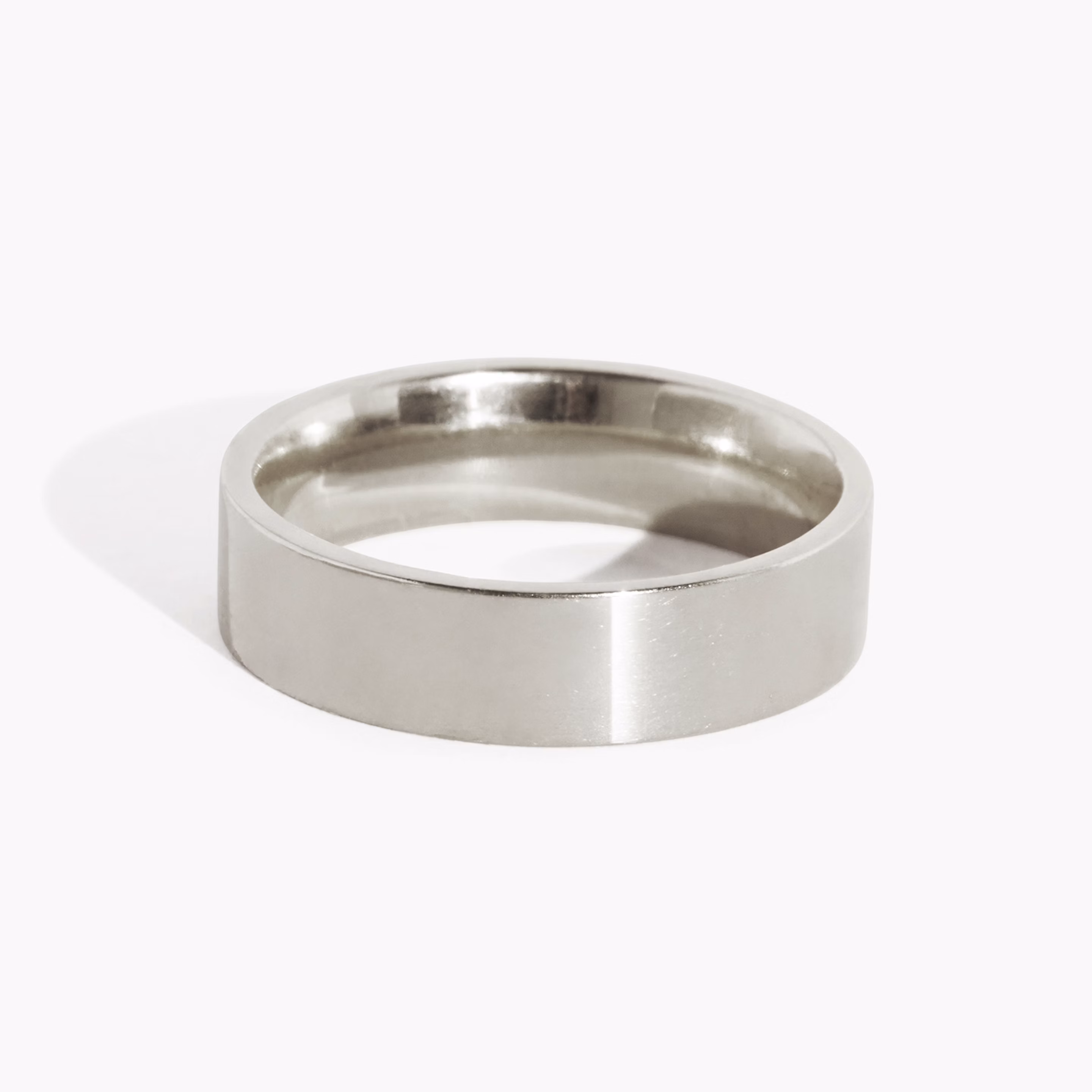 Flat Wedding Band Platinum