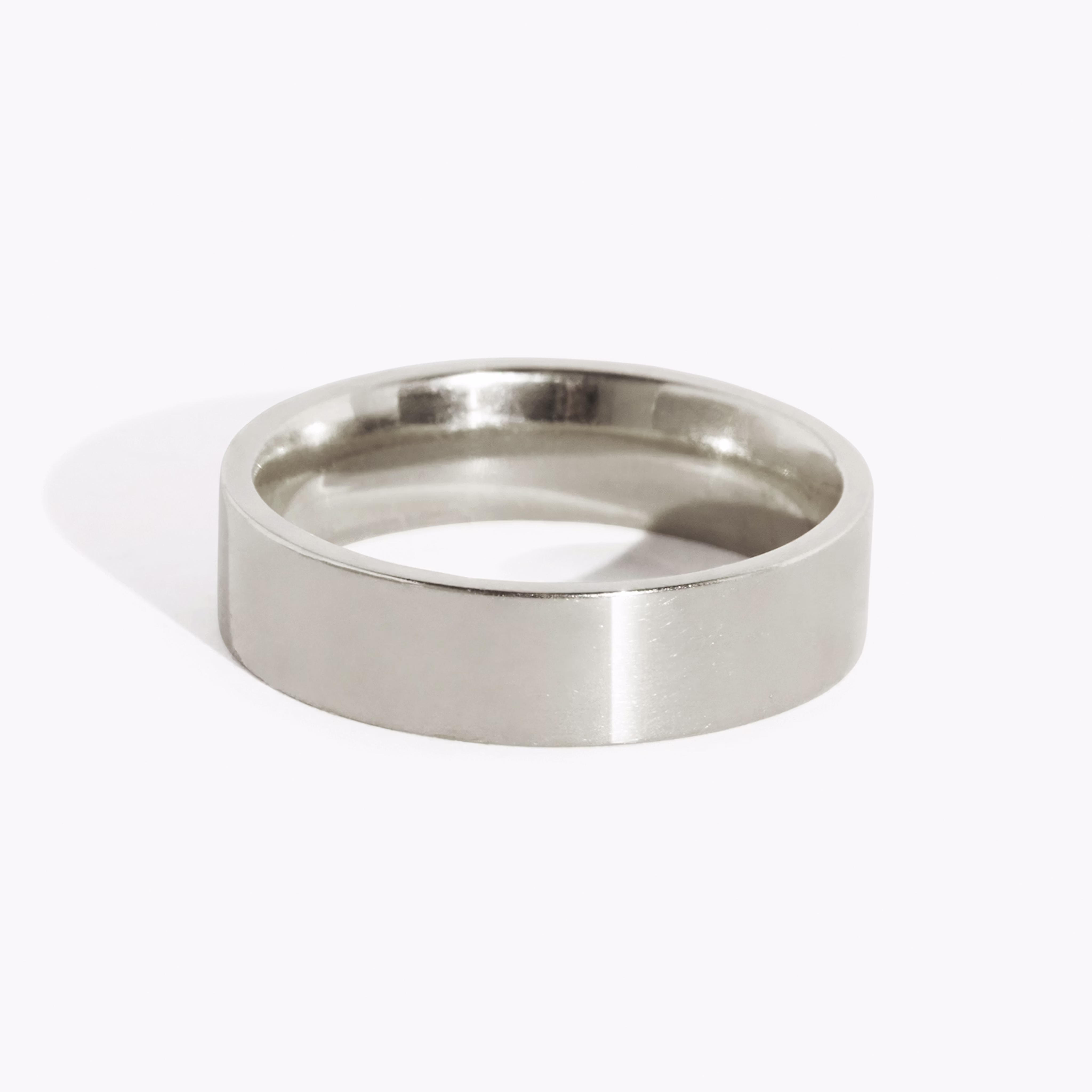 Flat Wedding Band Platinum