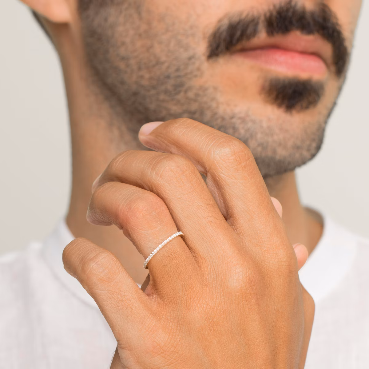 The Infinity Band | Round Brilliant | 18k | Yellow Gold | bandVersion: original