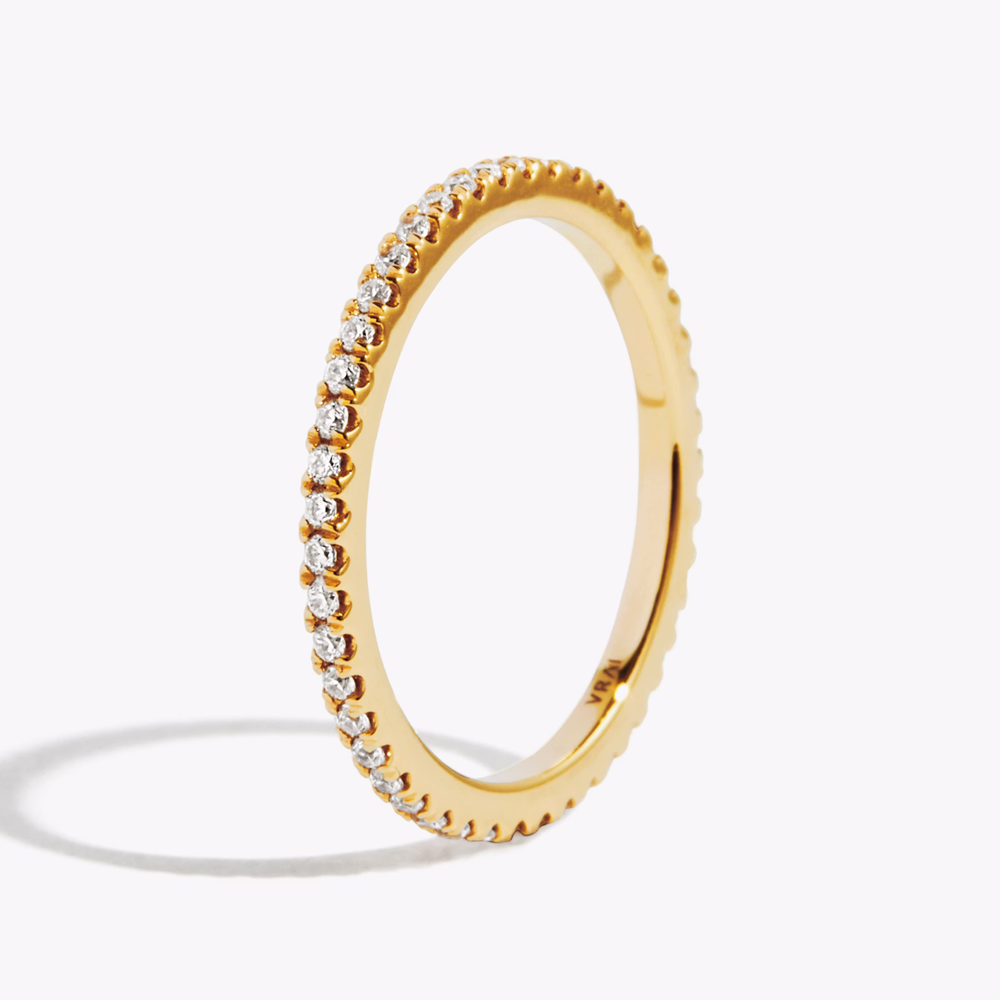 The Infinity Band | Round Brilliant | 18k | Yellow Gold | bandVersion: original