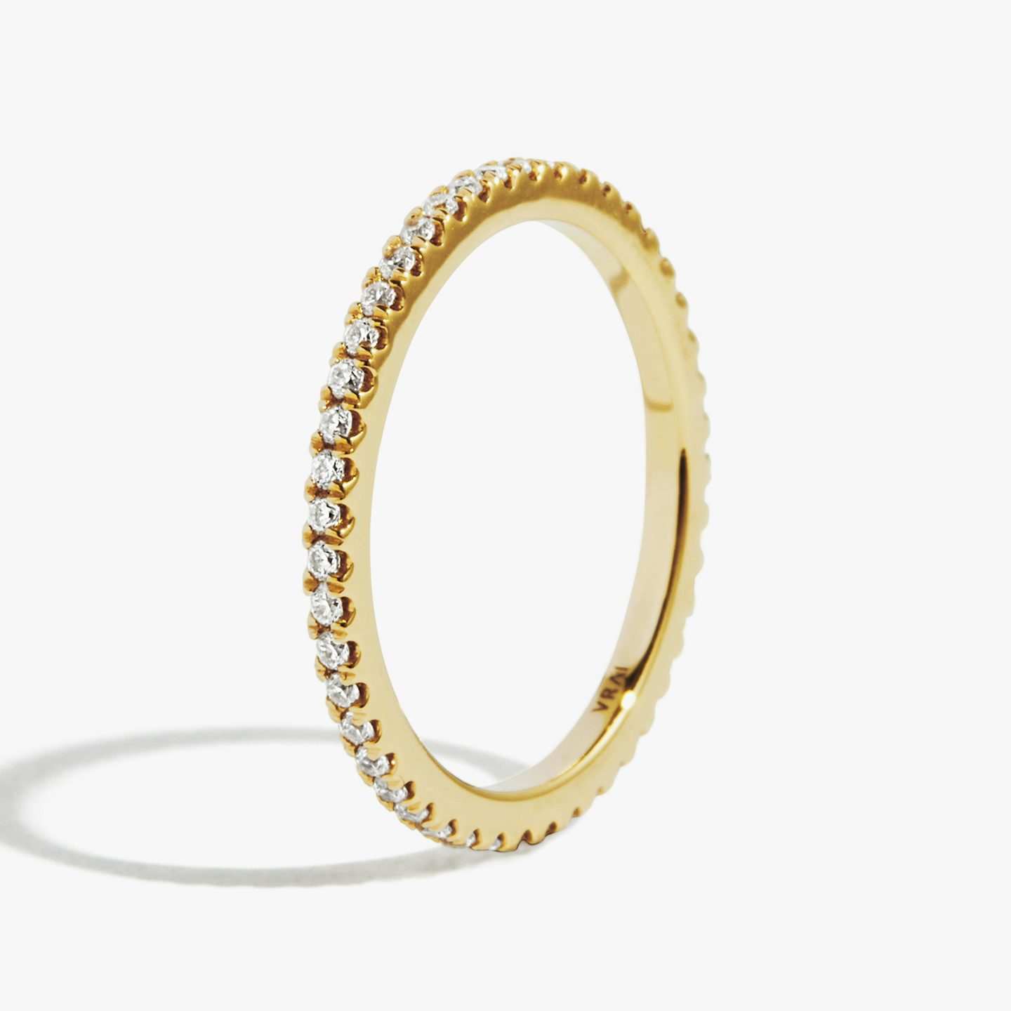 The Infinity Band | Round Brilliant | 18k | Yellow Gold | bandVersion: original