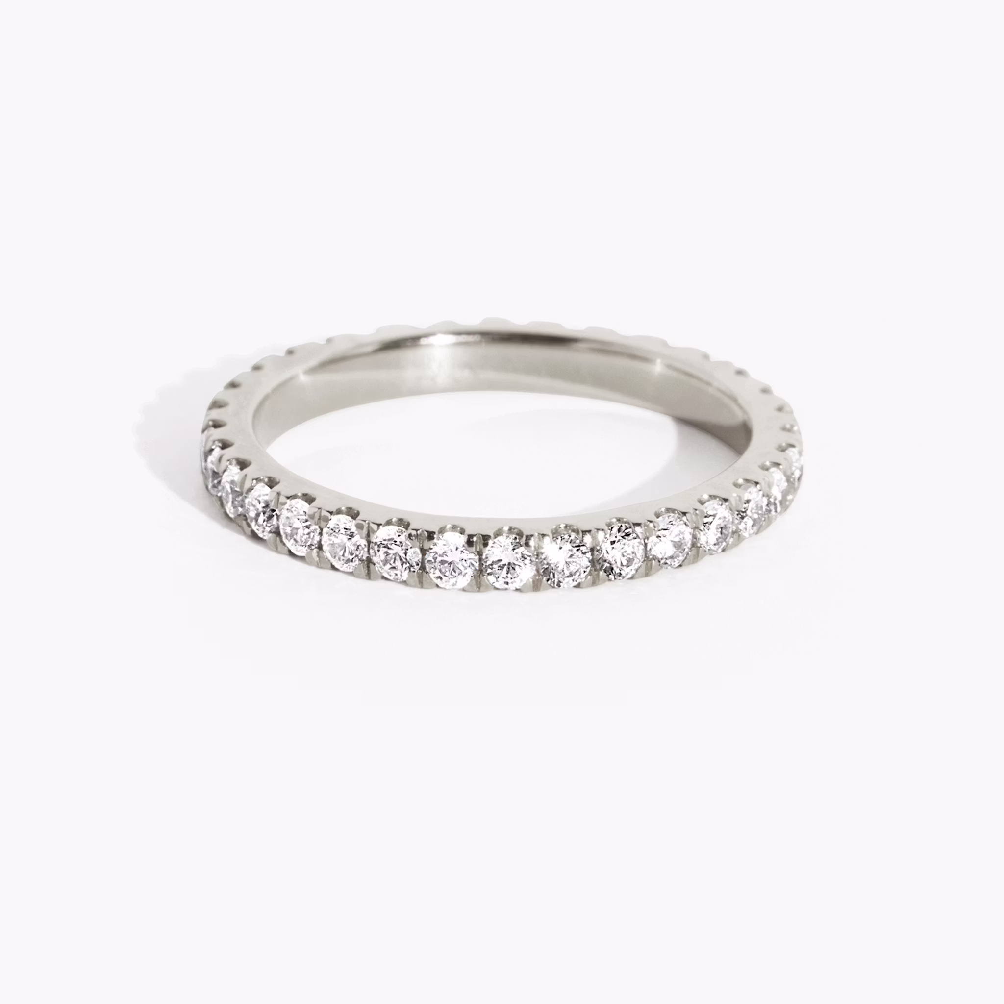 The Infinity Ehering Rund | Platinum