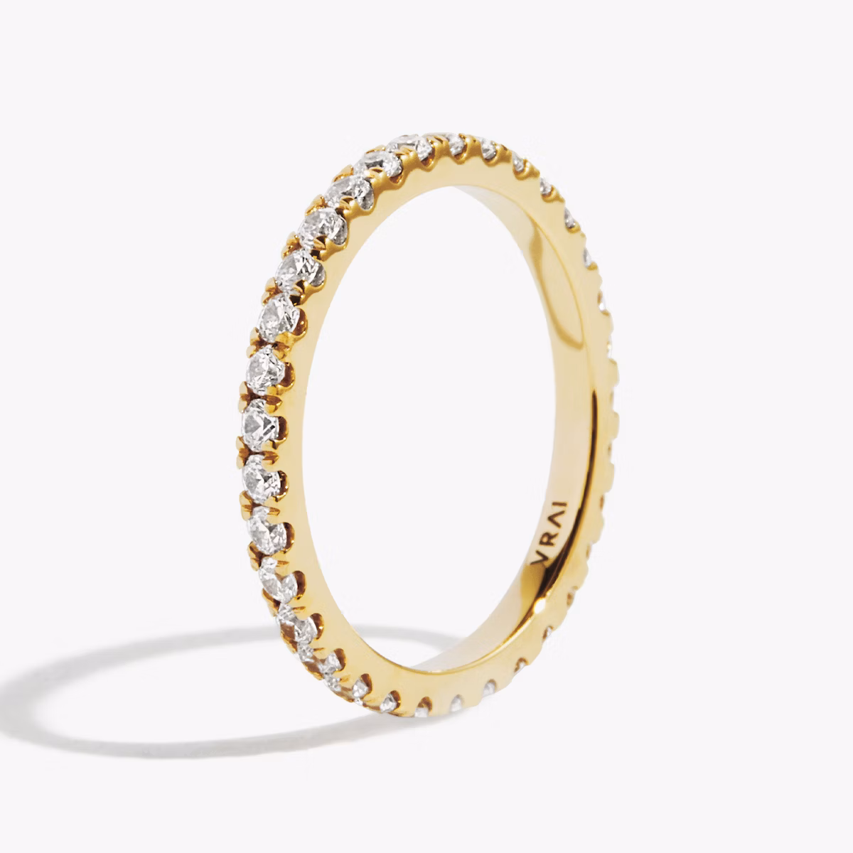 The Infinity Band | Round Brilliant | 18k | Yellow Gold | bandVersion: large