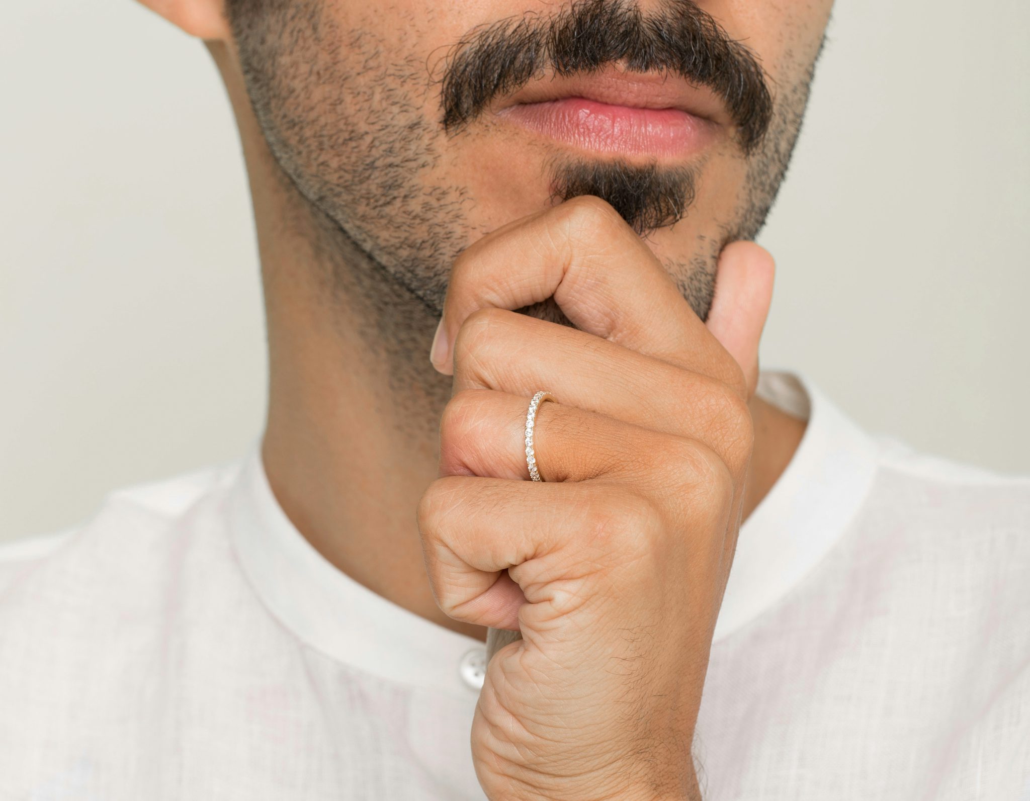 The Infinity Band | Round Brilliant | 18k | White Gold | bandVersion: large