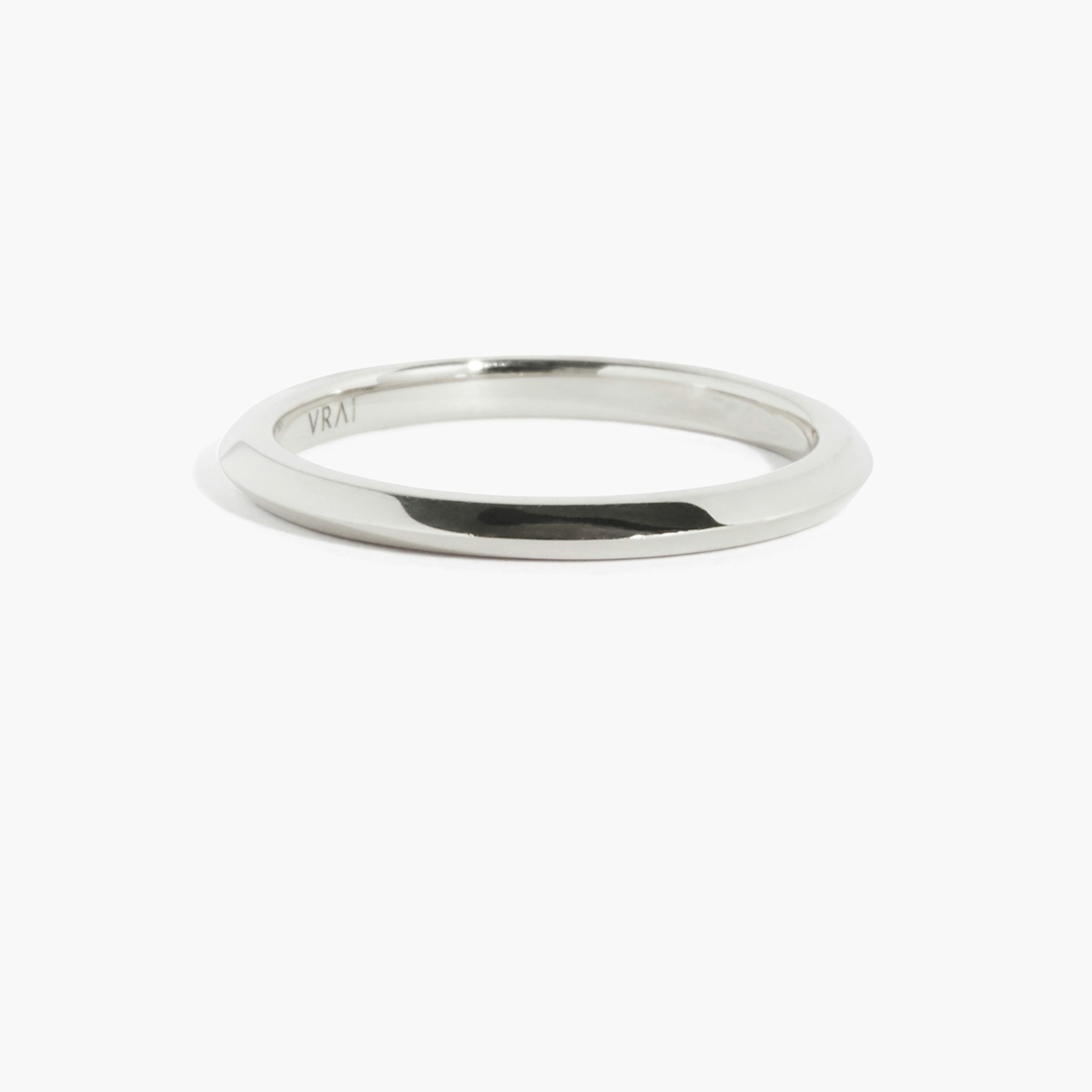 Knife Edge Wedding Ring