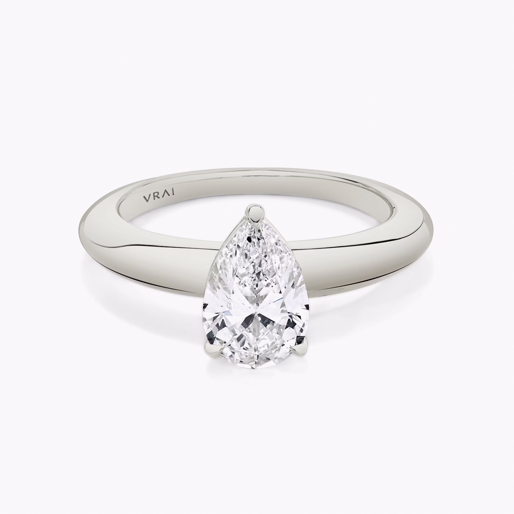 The Curator | Pear | Platinum | bandAccent: Plain | diamondOrientation: vertical | caratWeight: other