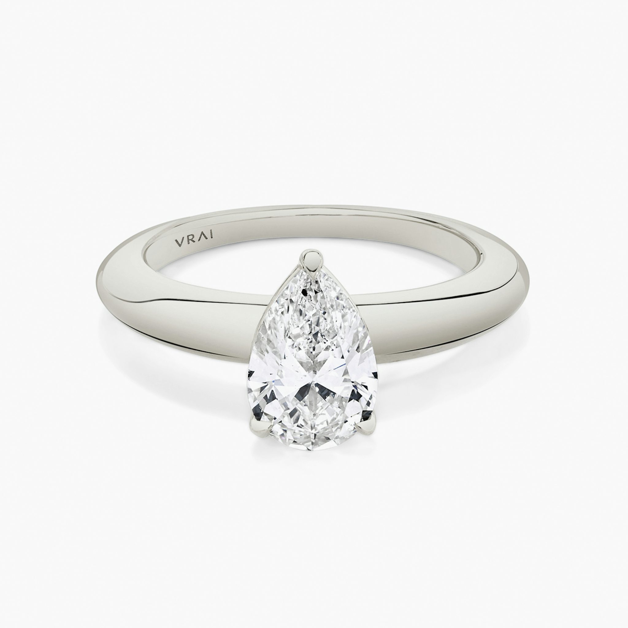 The Curator | Pear | Platinum | bandAccent: Plain | diamondOrientation: vertical | caratWeight: other