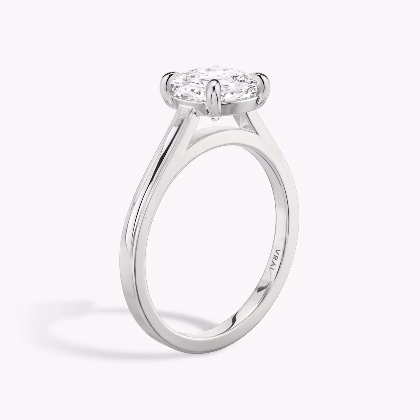 Cathedral | Cushion | Platin | bandAccent: Ohne Pavé-Besatz | diamondOrientation: vertical | caratWeight: other