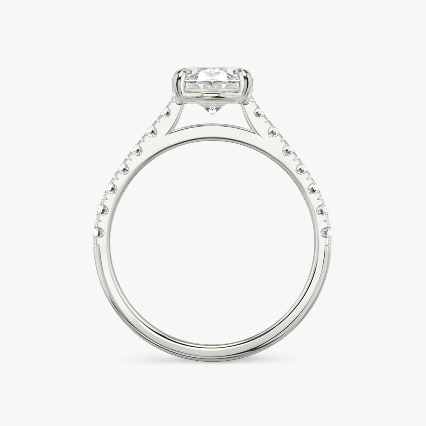 Cathedral | Oval | 18k | Weißgold | bandAccent: Mit Pavé-Besatz | diamondOrientation: vertical | caratWeight: other