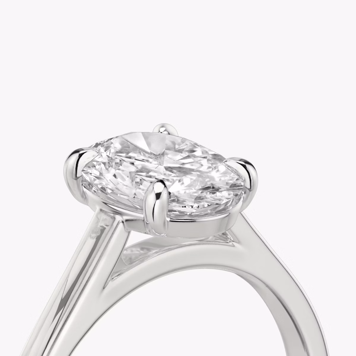 The Cathedral | Oval | 18k | White Gold | bandAccent: Plain | diamondOrientation: vertical | caratWeight: other