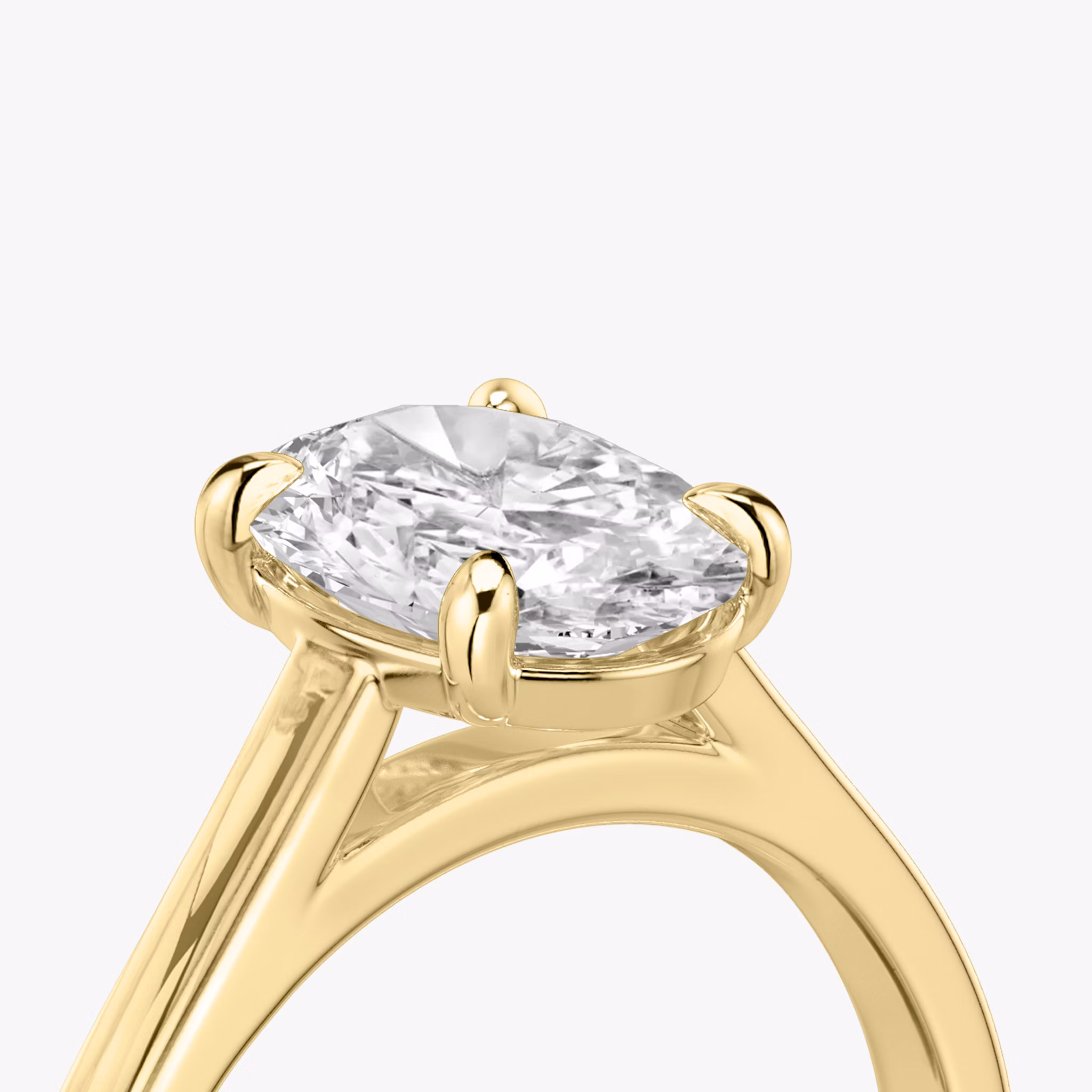 The Cathedral | Oval | 18k | Yellow Gold | bandAccent: Plain | diamondOrientation: vertical | caratWeight: other