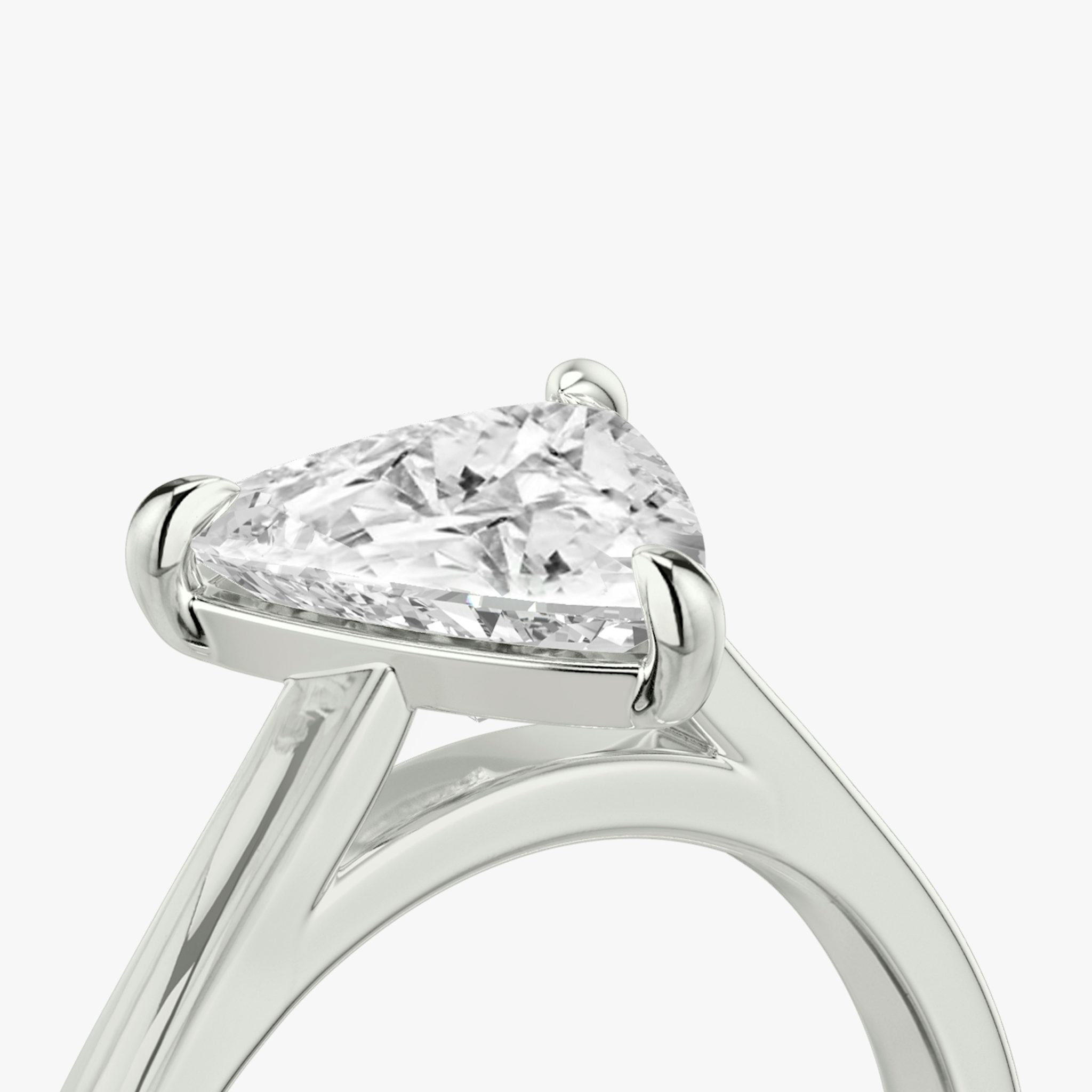 The Cathedral | Trillion | 18k | White Gold | bandAccent: Plain | diamondOrientation: vertical | caratWeight: other