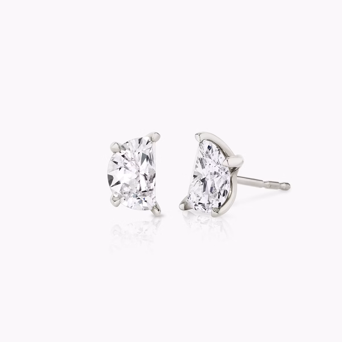 VRAI Iconic Stud | Half Moon | 14k | White Gold | caratWeight: 0.75ct