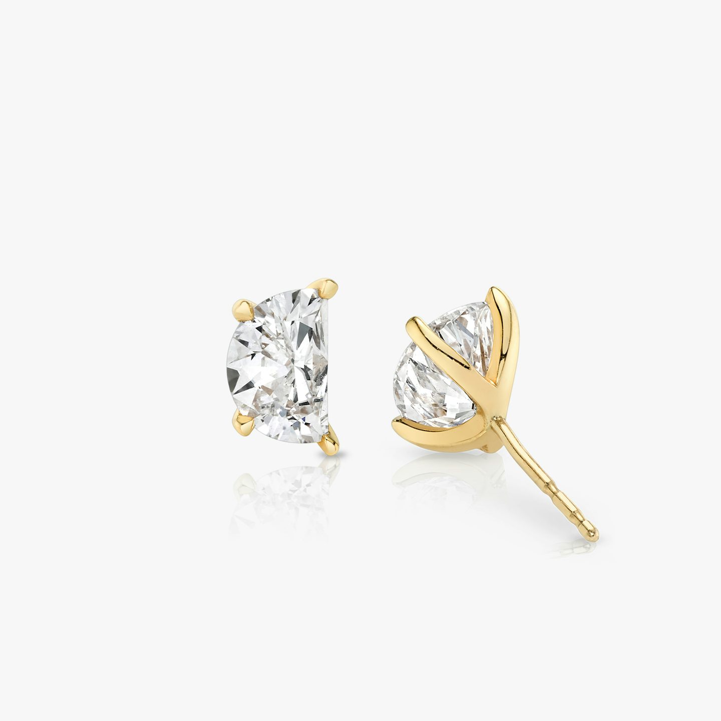 VRAI Iconic Stud | Half Moon | 14k | Yellow Gold | caratWeight: 0.75ct
