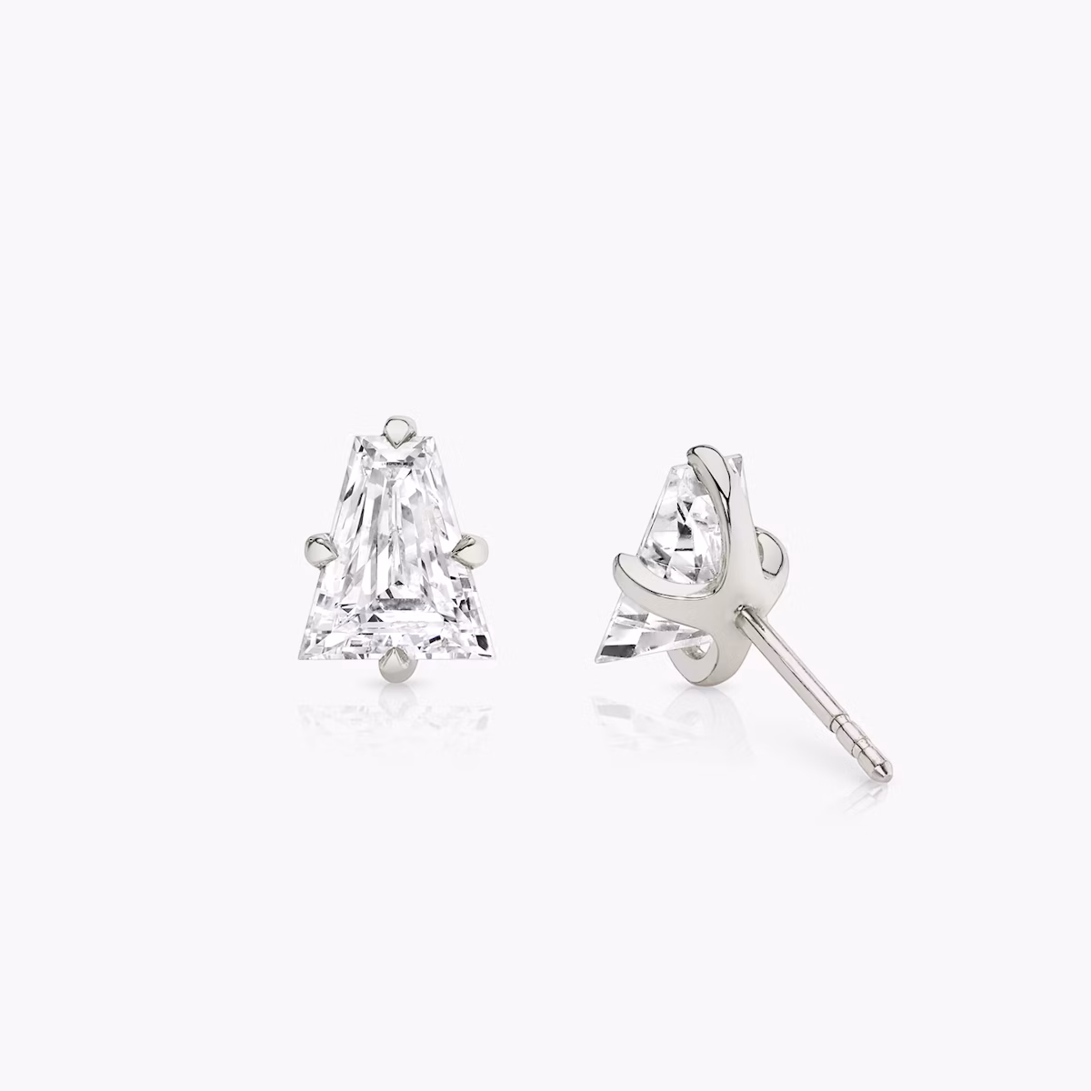 VRAI Iconic Stud | Keystone | 14k | White Gold | caratWeight: 0.75ct