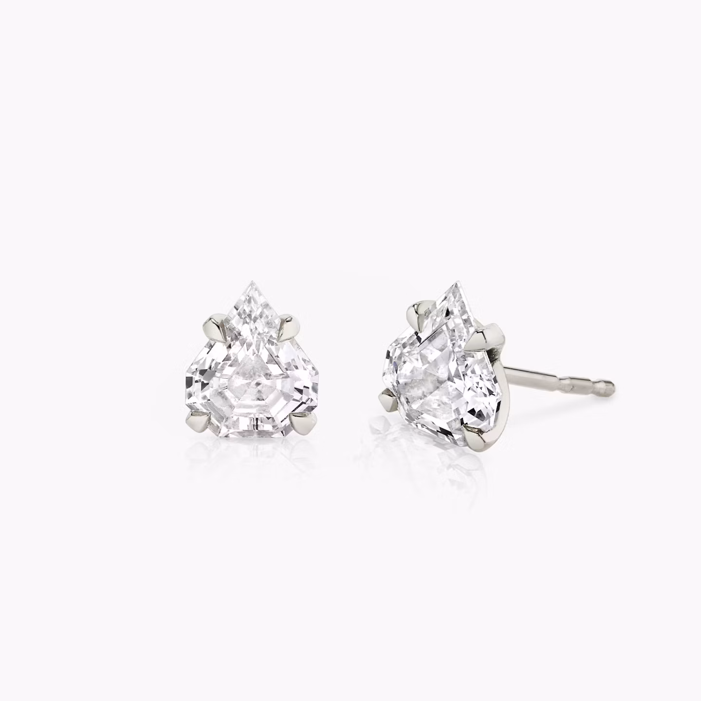 VRAI Iconic Stud Shield | White Gold
