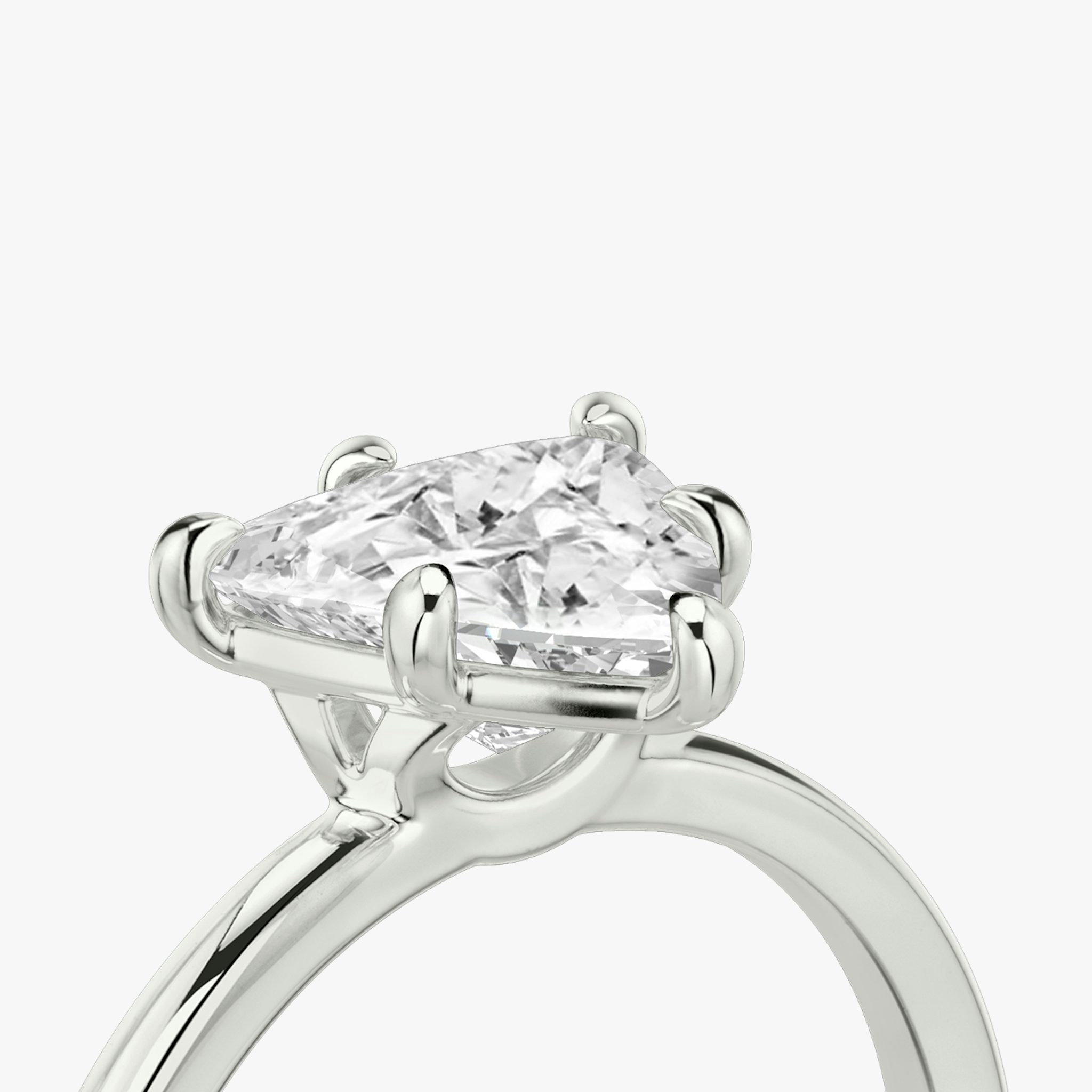 The Signature 6 Prong | Trillion | Platinum | bandAccent: Plain | bandWidth: standard | hiddenHalo: no | diamondOrientation: vertical | caratWeight: other