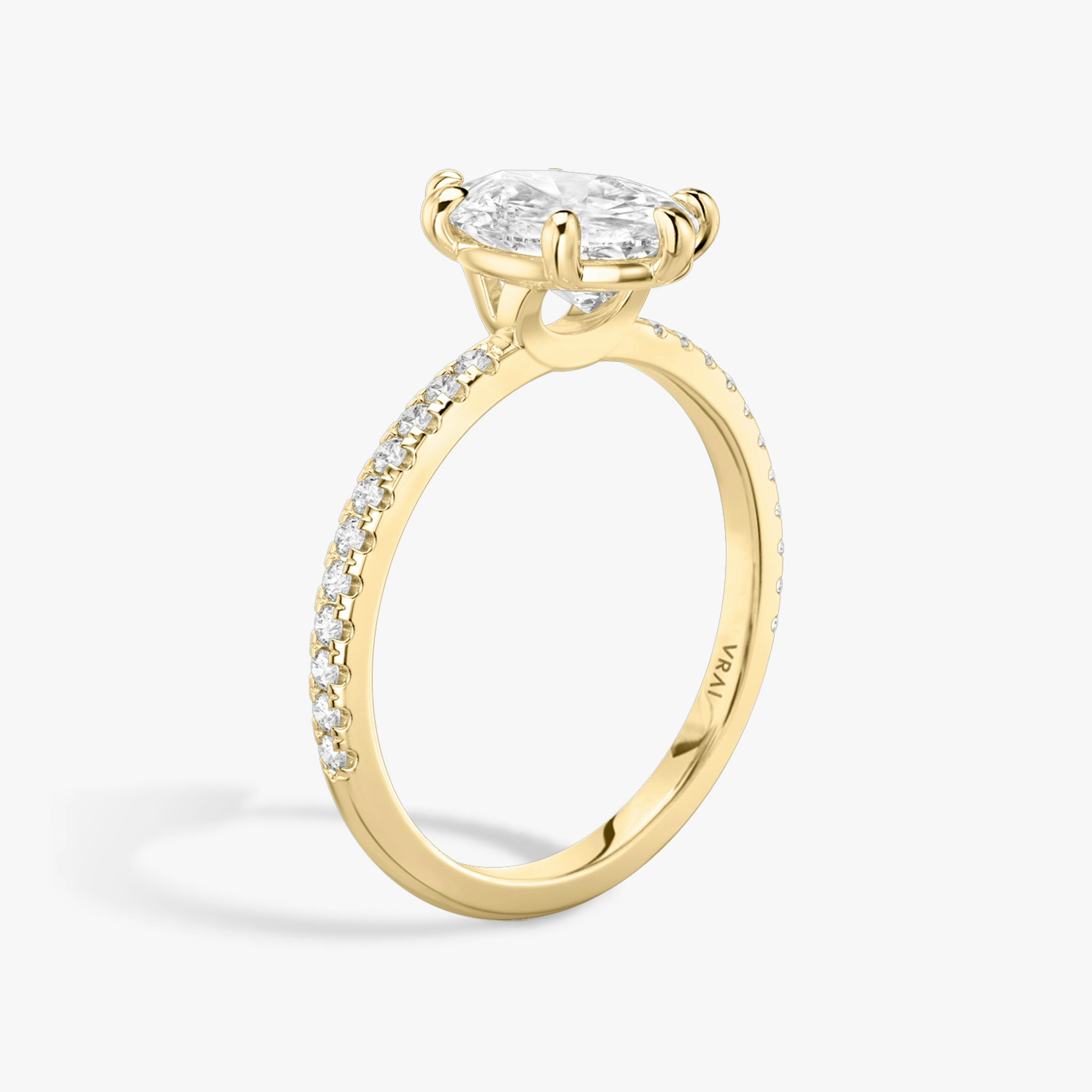 The Signature 6 Prong | Pear | 18k | Yellow Gold | bandAccent: Pavé | bandWidth: standard | hiddenHalo: no | diamondOrientation: vertical | caratWeight: other