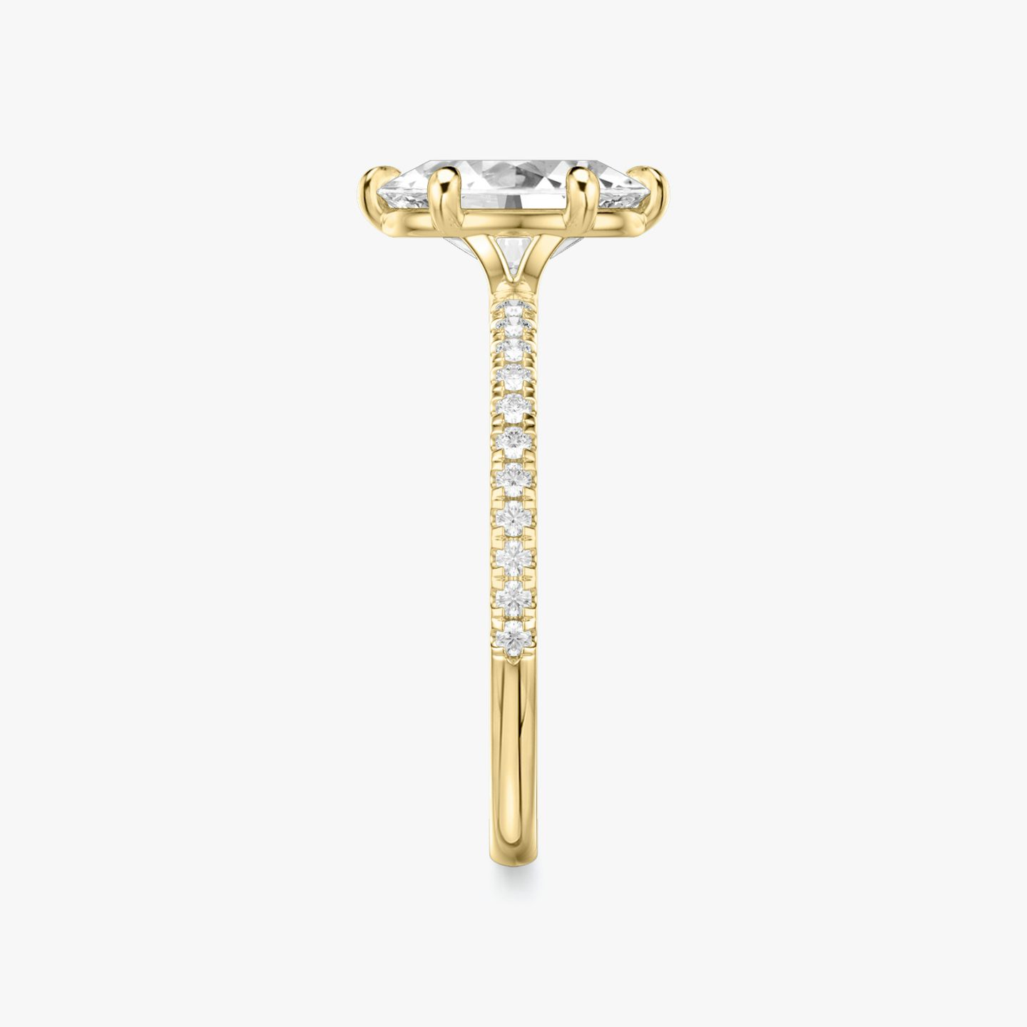 The Signature 6 Prong | Oval | 18k | Yellow Gold | bandAccent: Pavé | bandWidth: standard | hiddenHalo: no | diamondOrientation: vertical | caratWeight: other