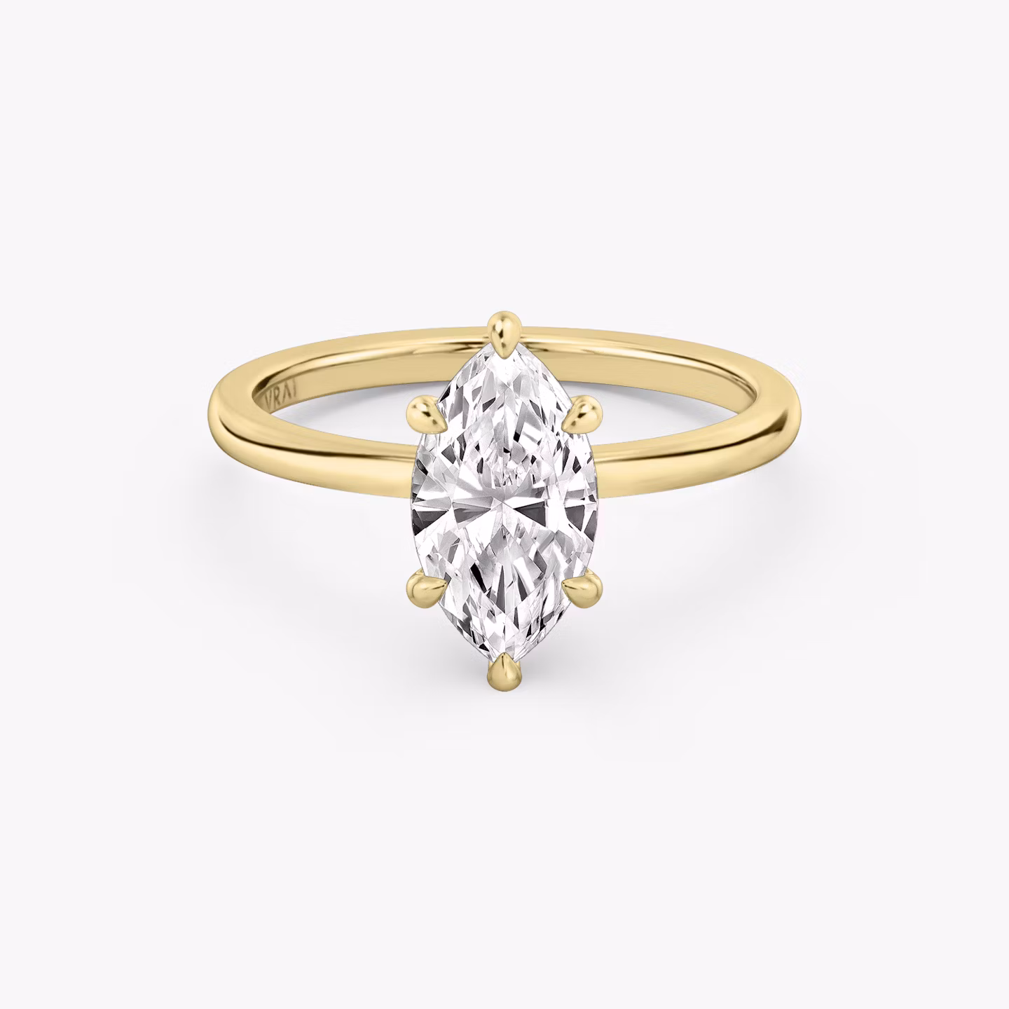 Signature 6 Prong | Marquise | 18k | Gelbgold | bandAccent: Ohne Pavé-Besatz | bandWidth: standard | hiddenHalo: no | diamondOrientation: vertical | caratWeight: other