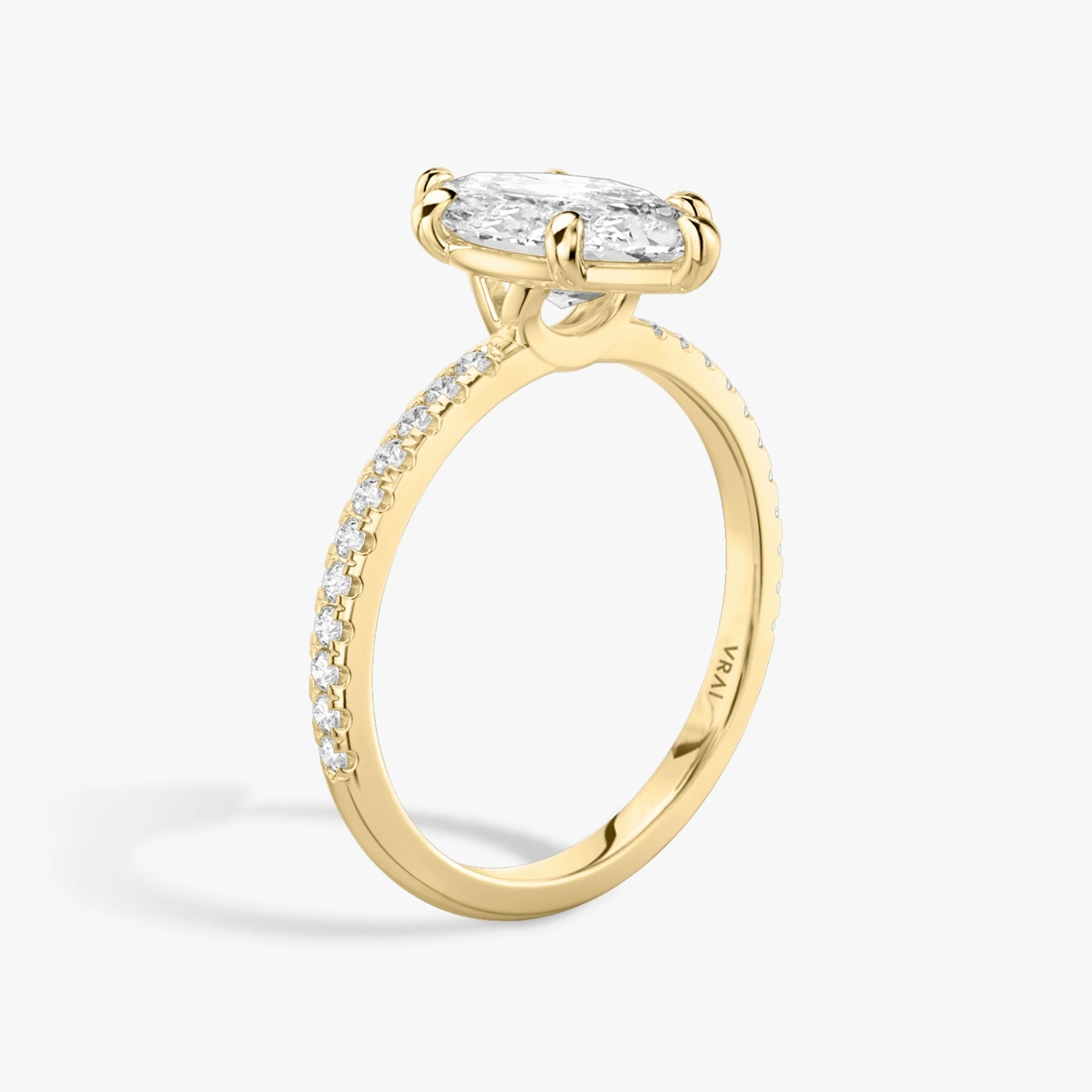 The Signature 6 Prong | Marquise | 18k | Yellow Gold | bandAccent: Pavé | bandWidth: standard | hiddenHalo: no | diamondOrientation: vertical | caratWeight: other