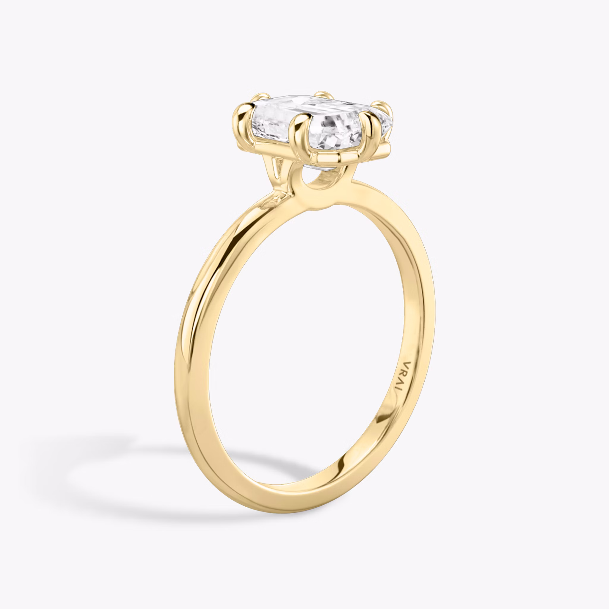 The Signature 6 Prong | Emerald | 18k | Yellow Gold | bandAccent: Plain | bandWidth: standard | hiddenHalo: no | diamondOrientation: vertical | caratWeight: other