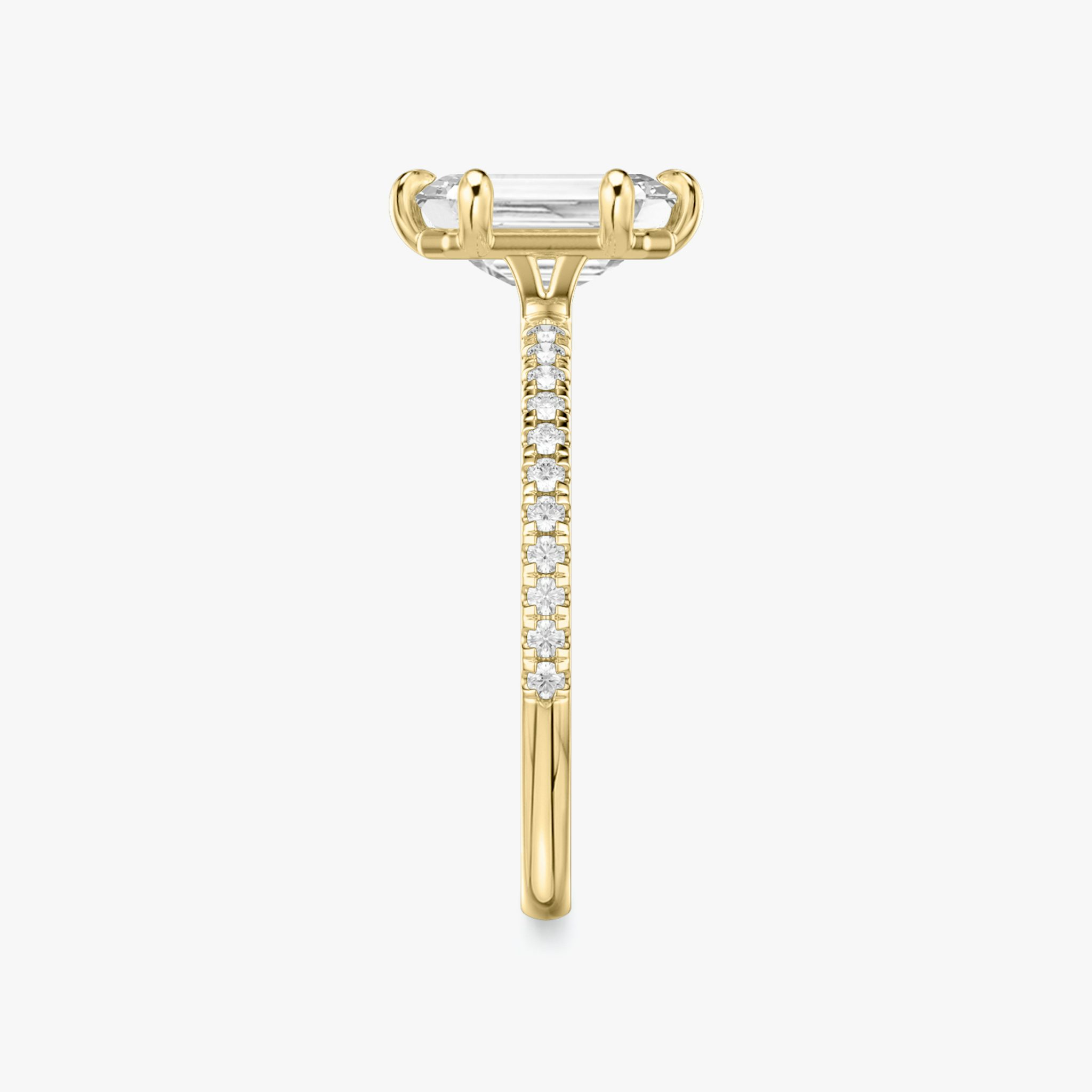 The Signature 6 Prong | Emerald | 18k | Yellow Gold | bandAccent: Pavé | bandWidth: standard | hiddenHalo: no | diamondOrientation: vertical | caratWeight: other