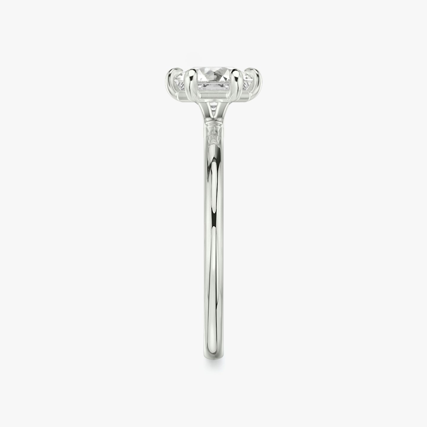 Signature 6 Prong | Asscher | Platin | bandAccent: Ohne Pavé-Besatz | bandWidth: standard | hiddenHalo: no | diamondOrientation: vertical | caratWeight: other