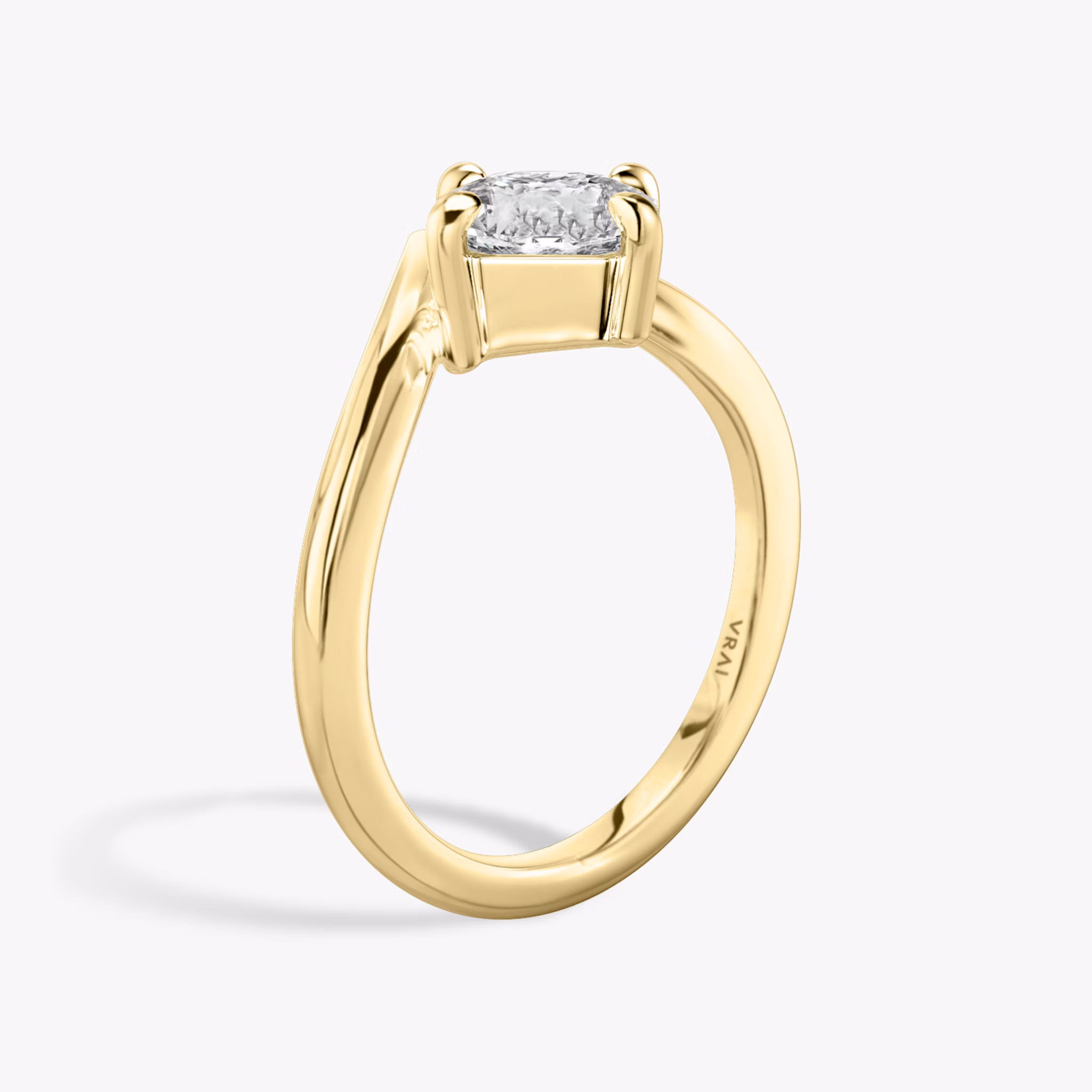 The Signature V | Asscher | 18k | Yellow Gold | bandAccent: Plain | diamondOrientation: vertical | caratWeight: other