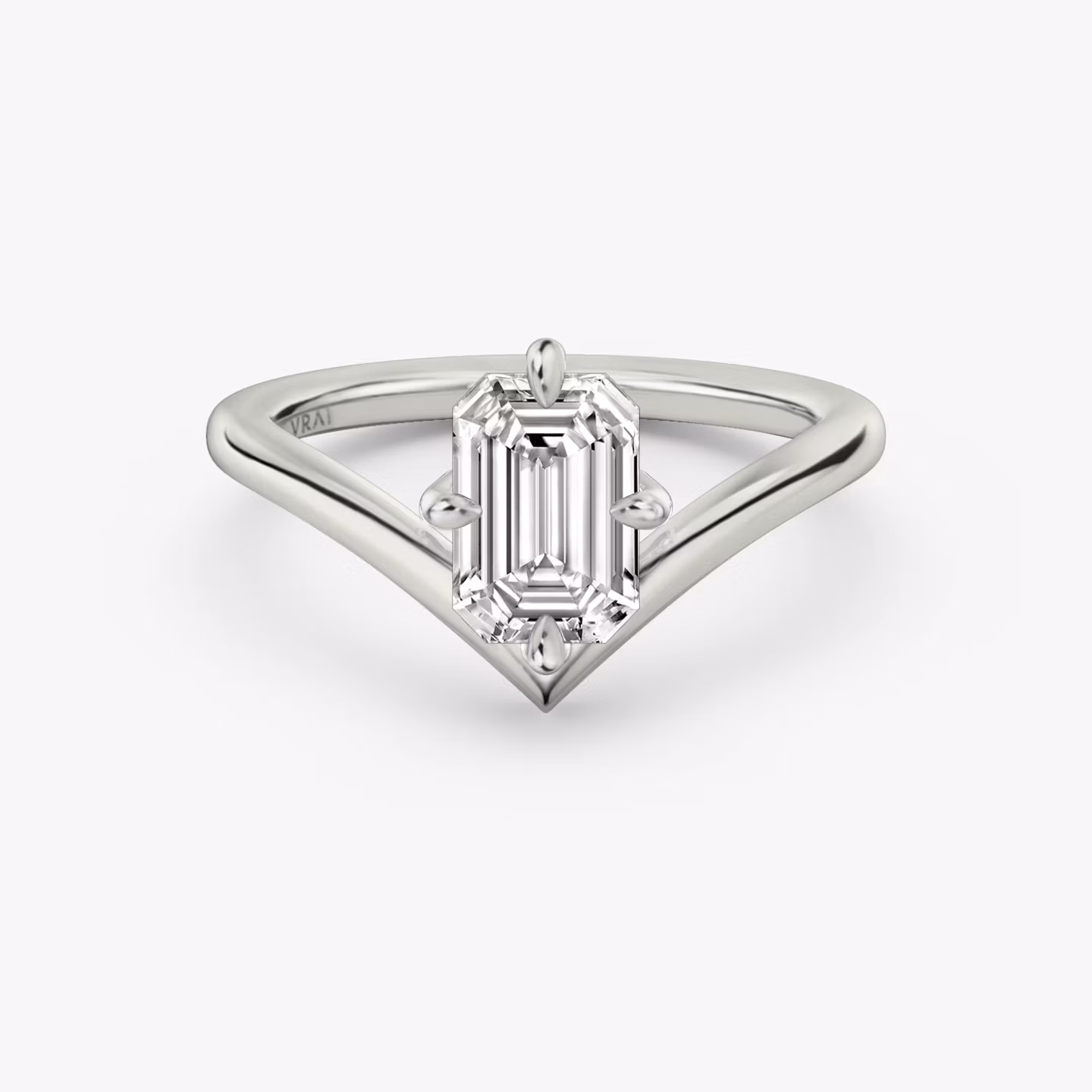 The Signature V Emerald | White Gold