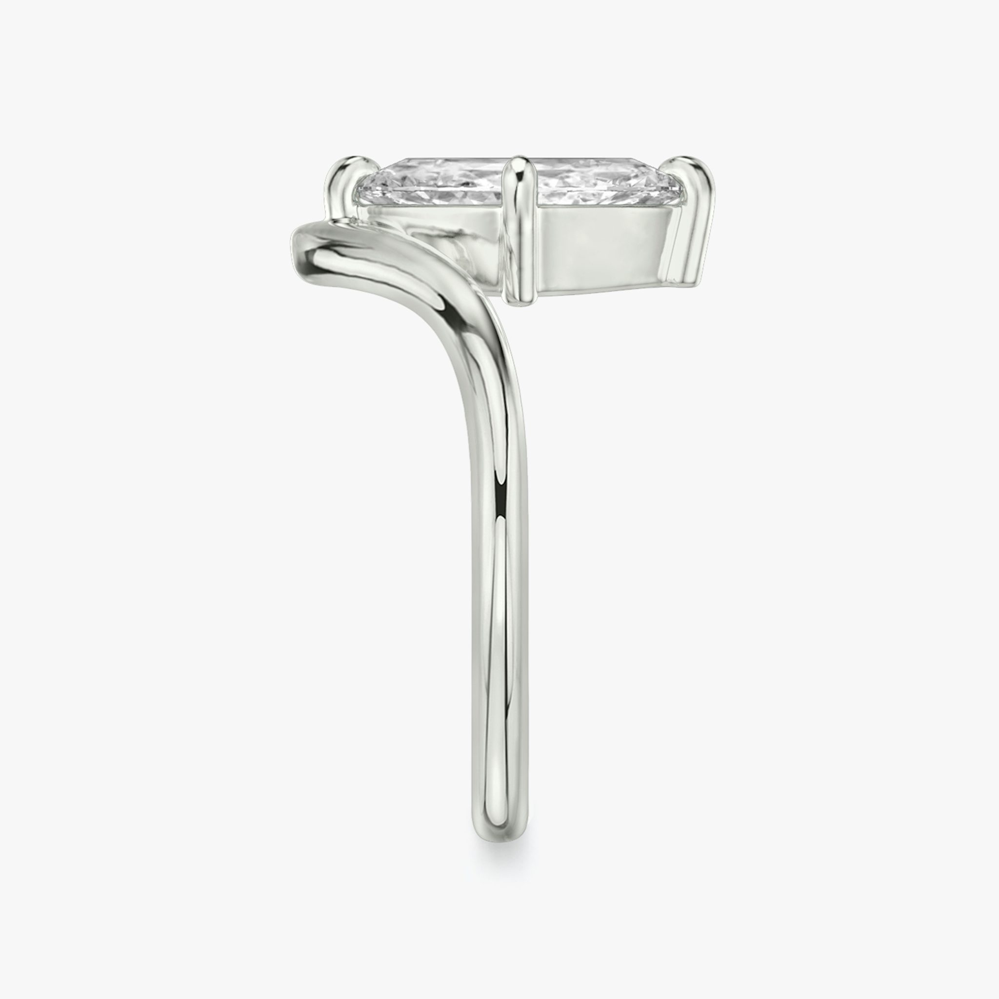 The Signature V | Marquise | 18k | White Gold | bandAccent: Plain | diamondOrientation: vertical | caratWeight: other