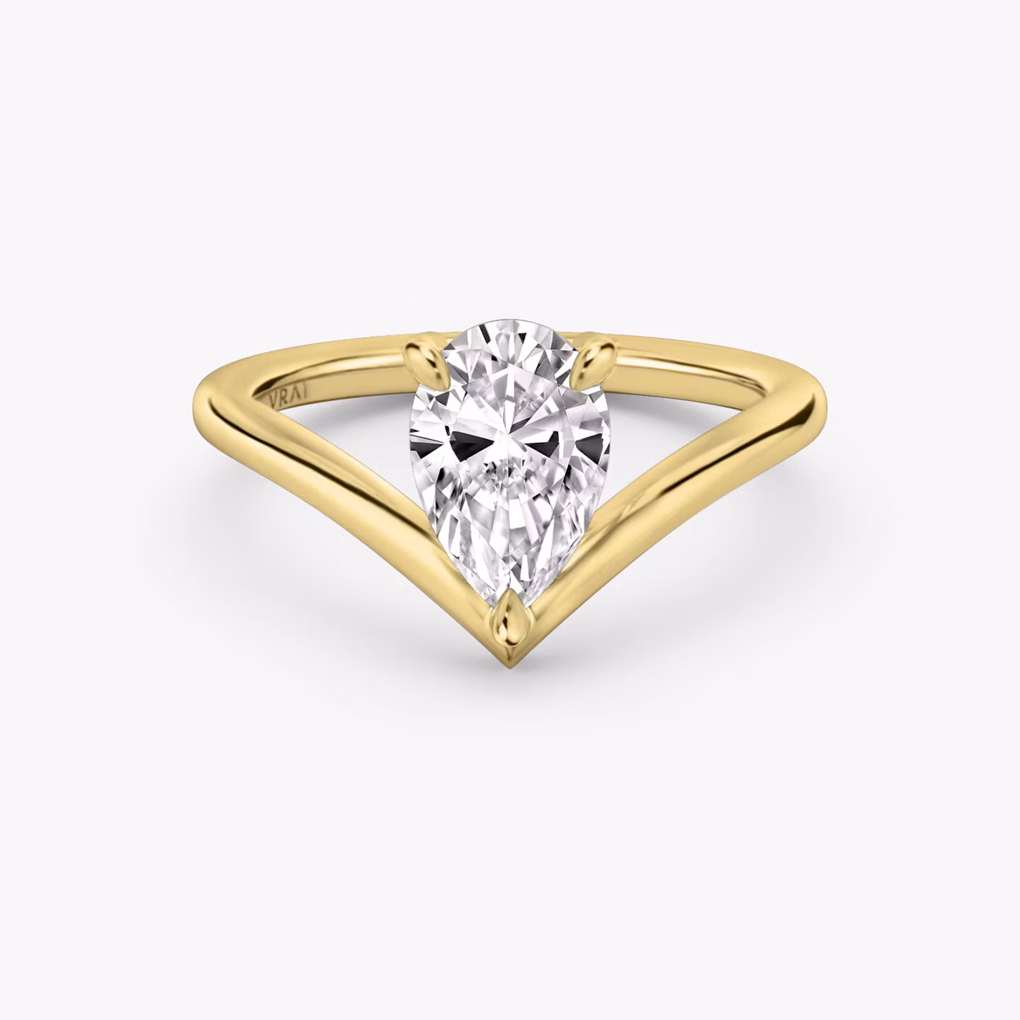 The Signature V Pear | Yellow Gold