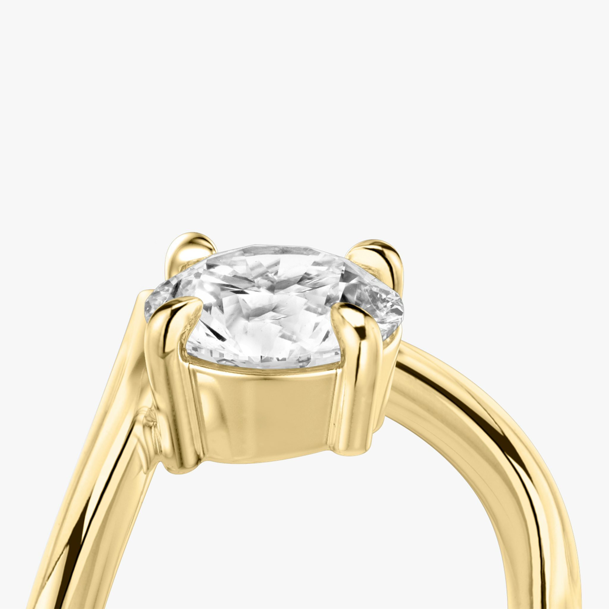 The Signature V | Round Brilliant | 18k | Yellow Gold | bandAccent: Plain | caratWeight: other | diamondOrientation: vertical