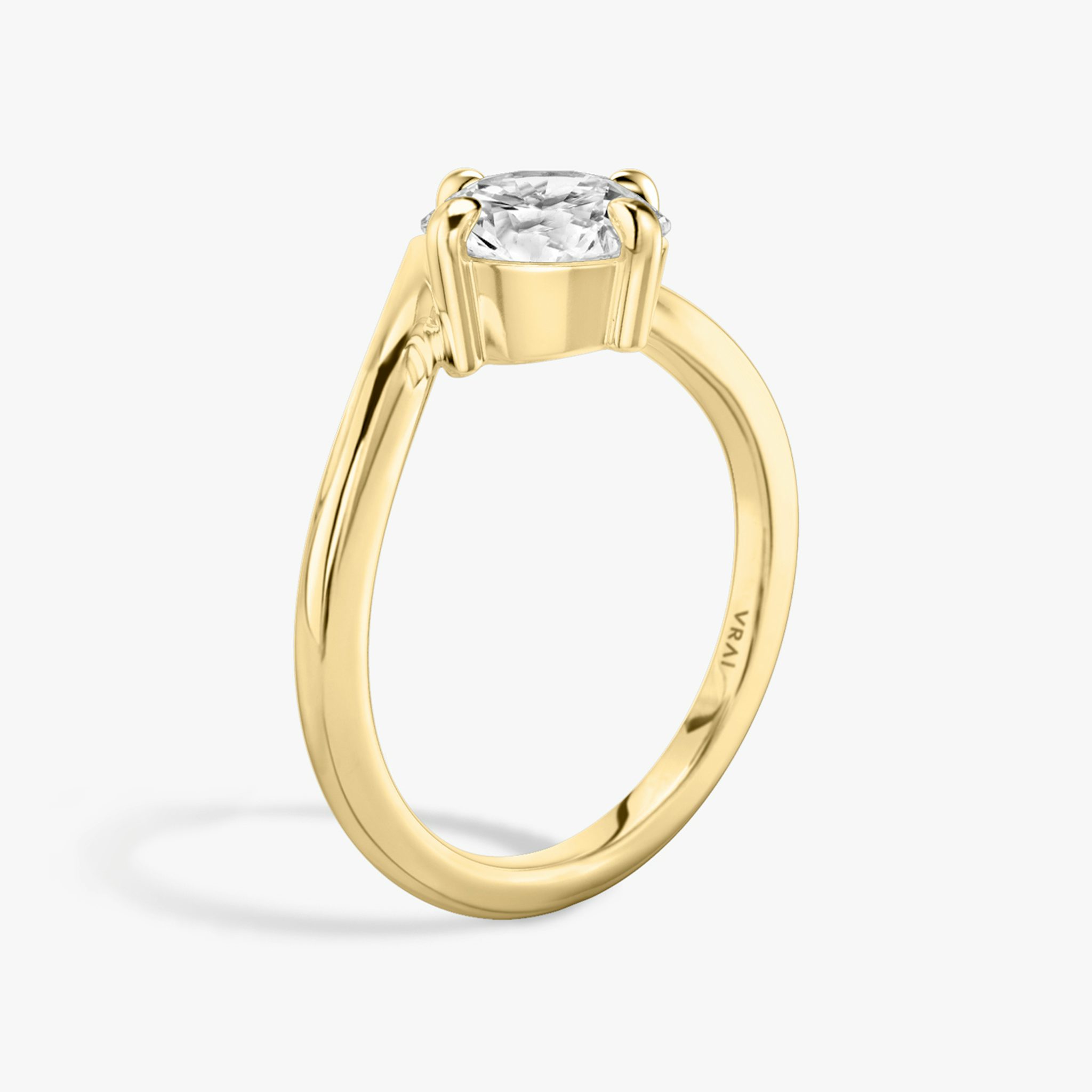 The Signature V | Round Brilliant | 18k | Yellow Gold | bandAccent: Plain | caratWeight: other | diamondOrientation: vertical