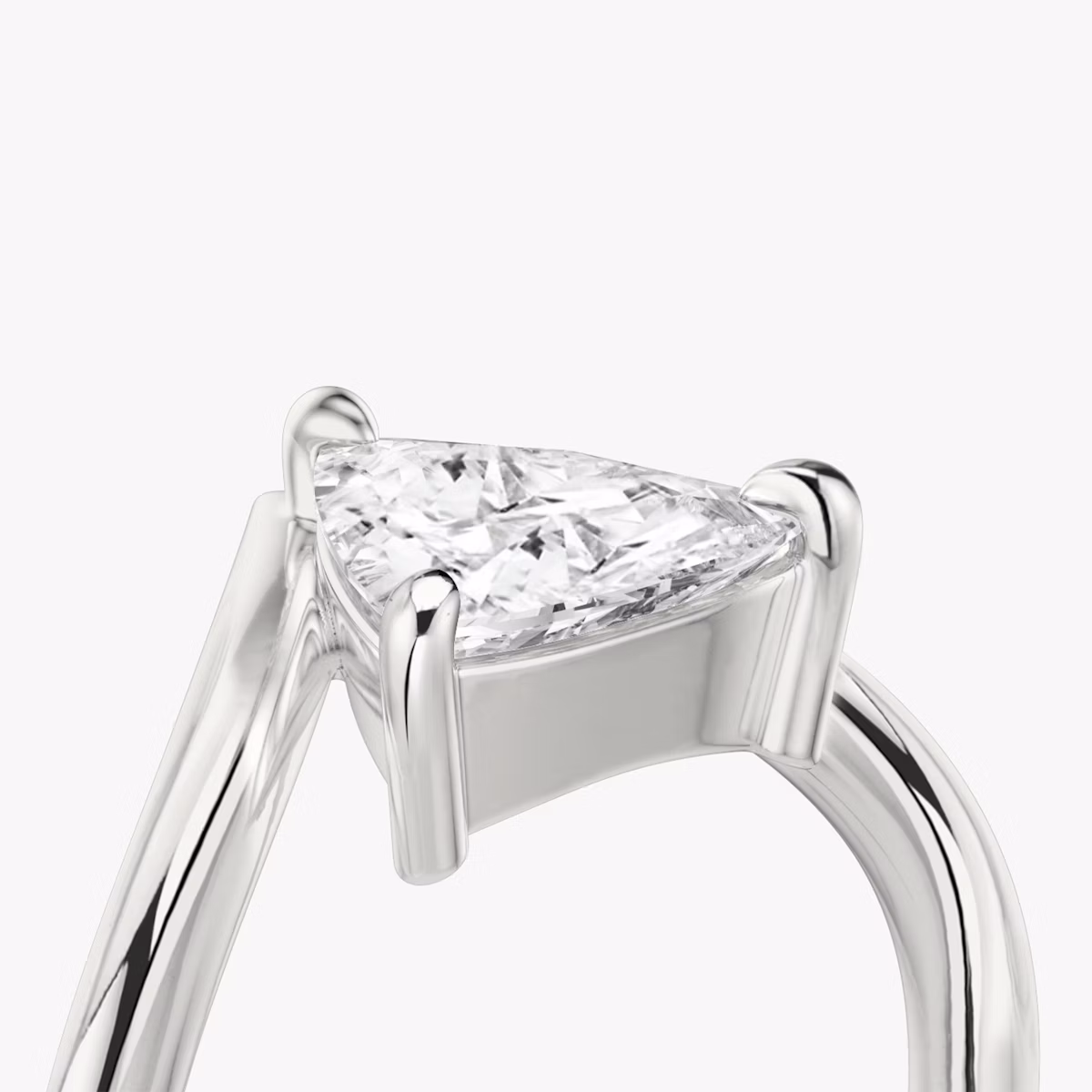 The Signature V | Trillion | Platinum | bandAccent: Plain | diamondOrientation: vertical | caratWeight: other