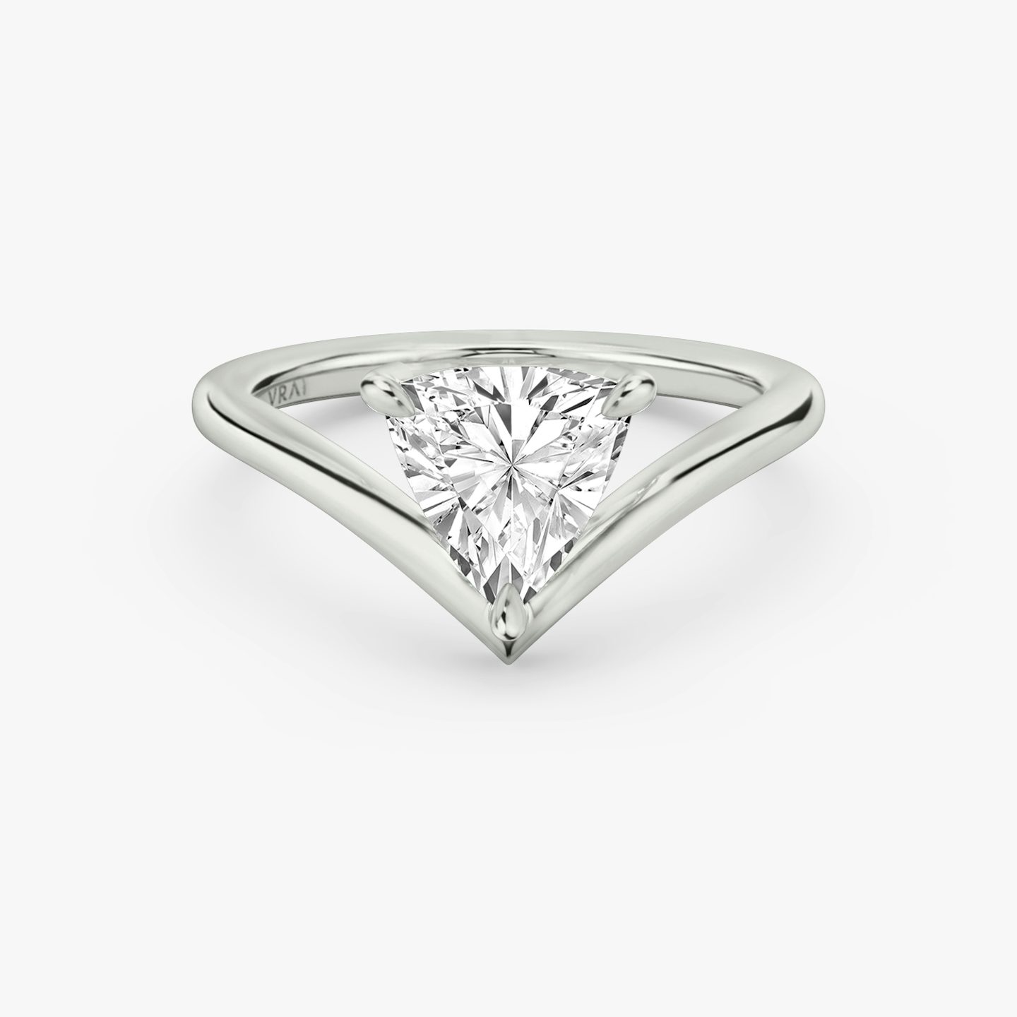 The Signature V | Trillion | Platinum | bandAccent: Plain | diamondOrientation: vertical | caratWeight: other
