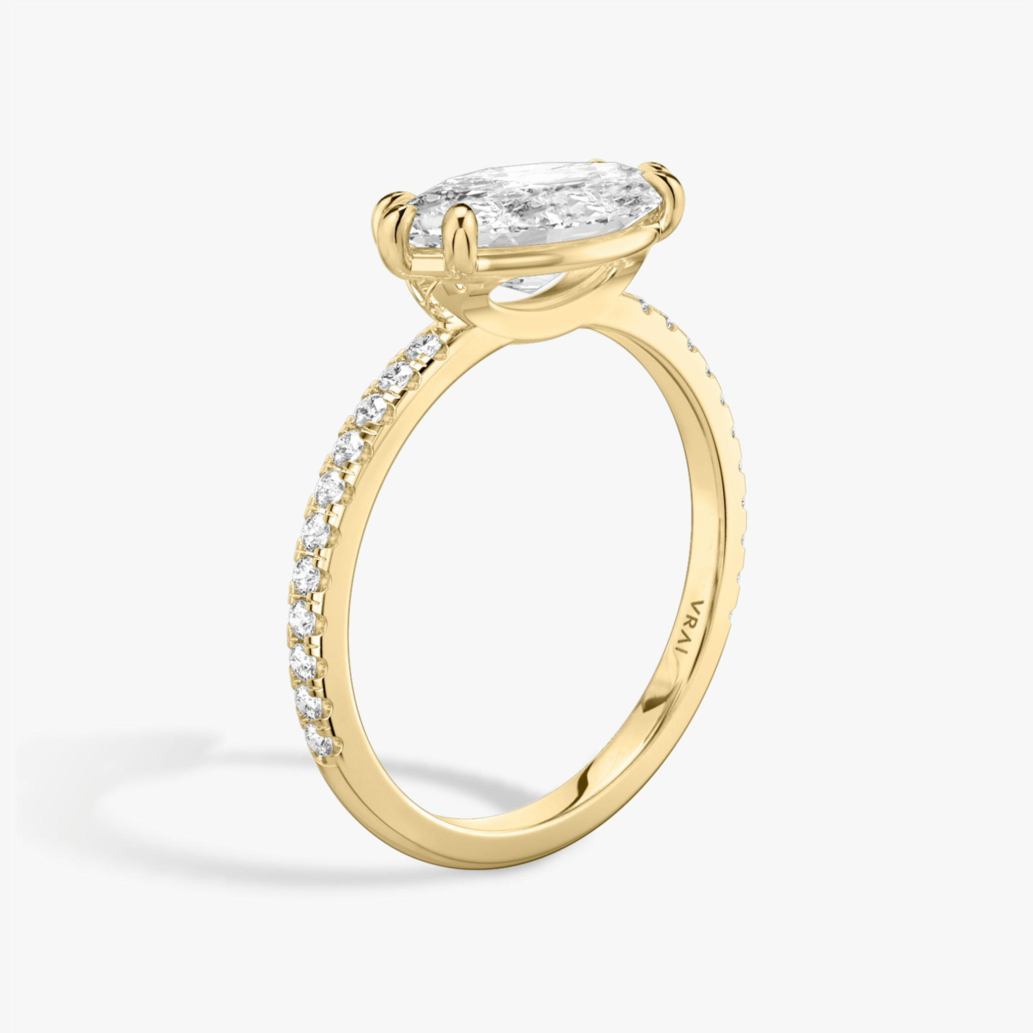 The Signature | Marquise | 18k | Yellow Gold | bandAccent: Pavé | bandWidth: standard | diamondOrientation: horizontal | hiddenHalo: no | caratWeight: other