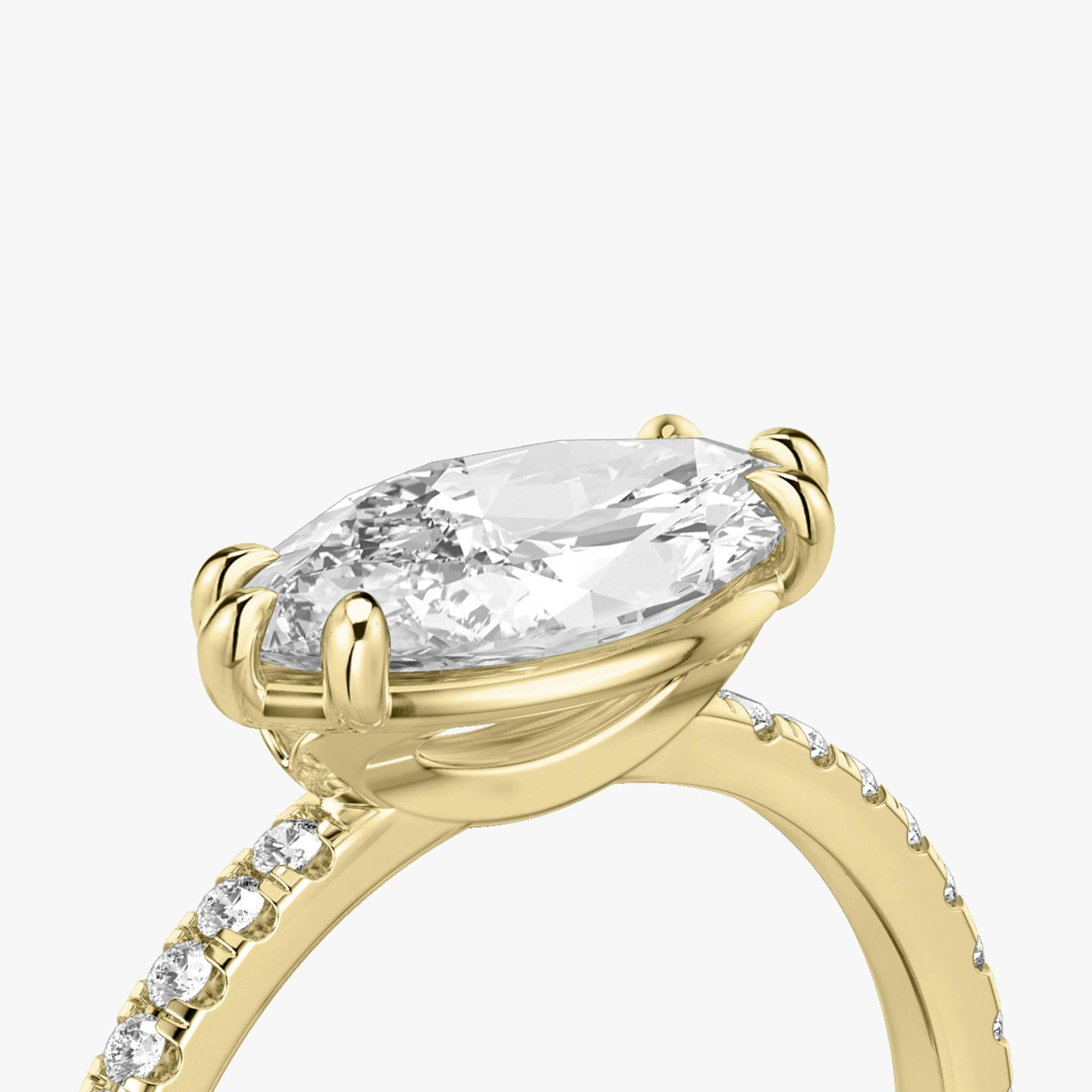 Bague de fiançailles Signature  | Marquise | 18k | Or jaune | bandAccent: Pavé | bandWidth: standard | diamondOrientation: horizontal | hiddenHalo: no | caratWeight: other