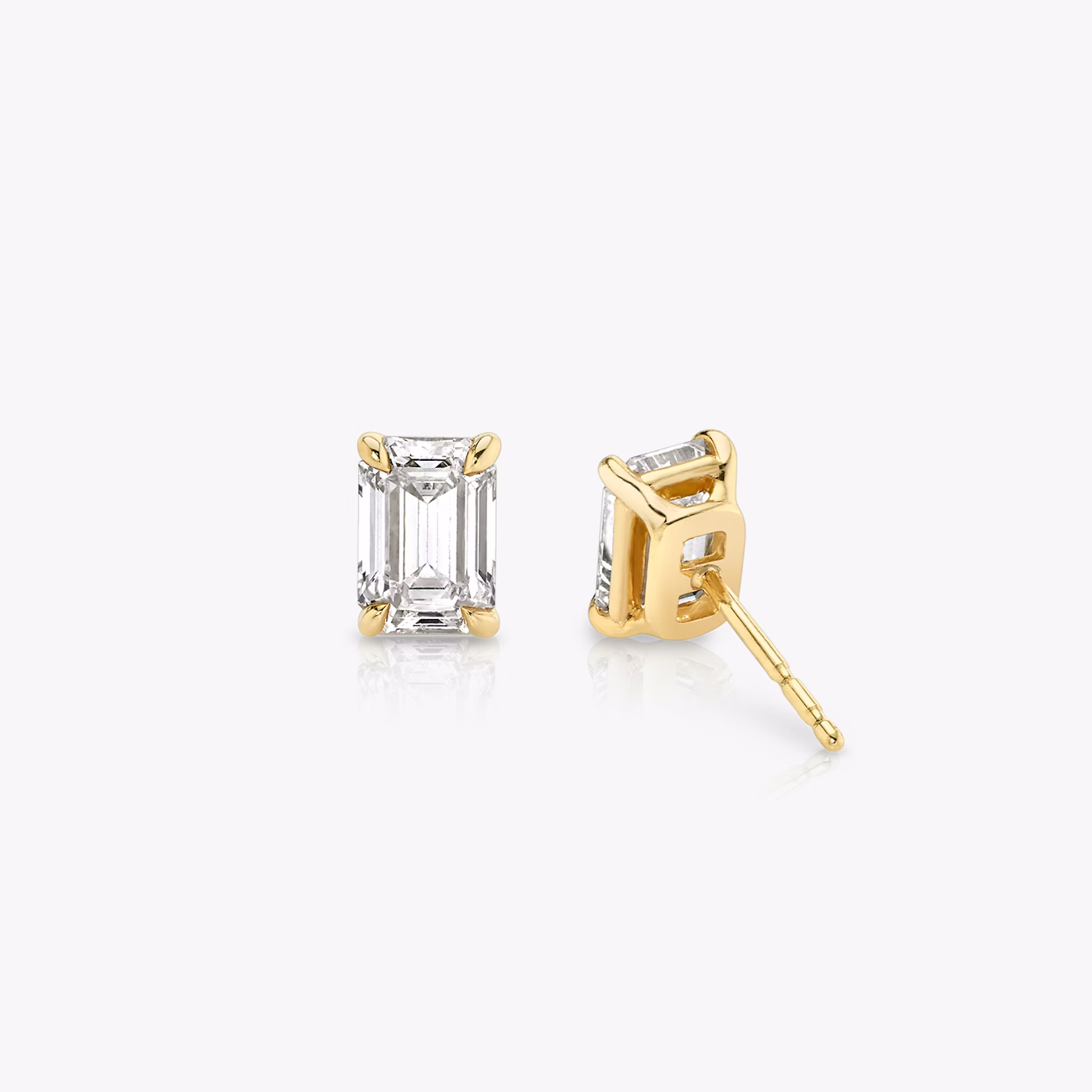 VRAI Solitaire Stud | Emerald | 14k | Yellow Gold | diamondColor: near-colorless | caratWeight: 0.25ct