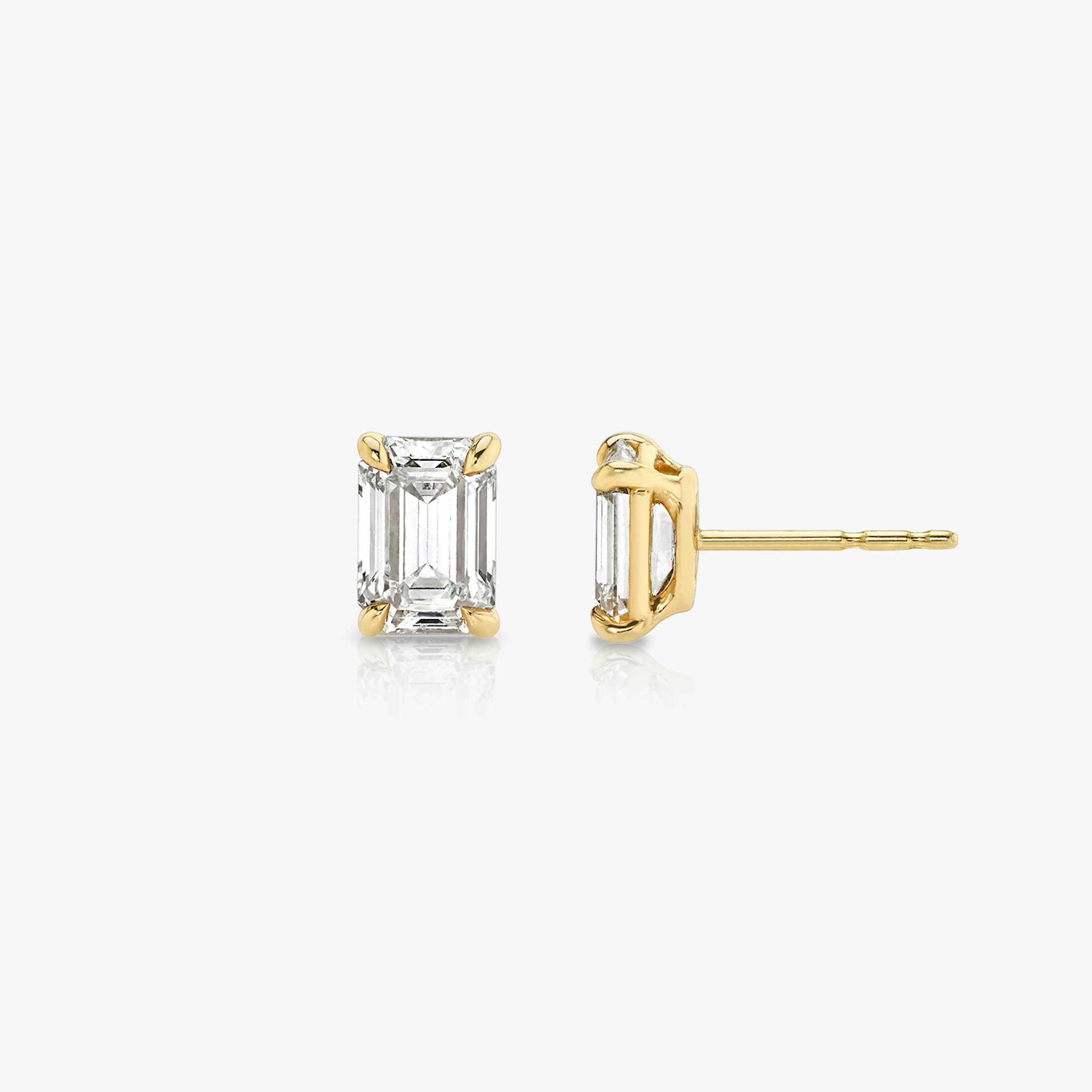 VRAI Solitaire Stud | Emerald | 14k | Yellow Gold | diamondColor: near-colorless | caratWeight: 0.25ct