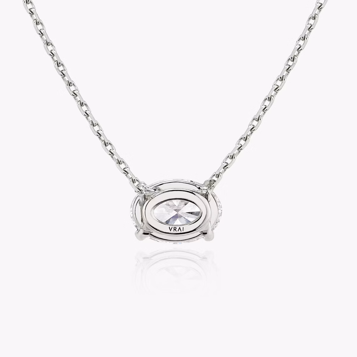 VRAI Solitaire Necklace | Oval | 14k | White Gold | diamondColor: colorless | caratWeight: 1.5ct