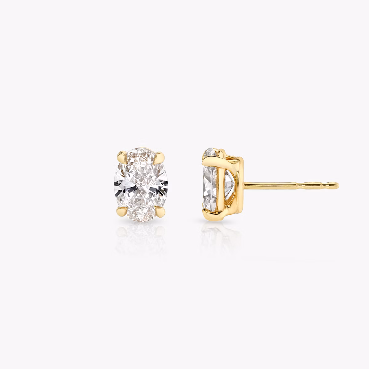 Pendiente Solitario VRAI | Oval | 14k | Oro amarillo | diamondColor: near-colorless | caratWeight: 0.75ct