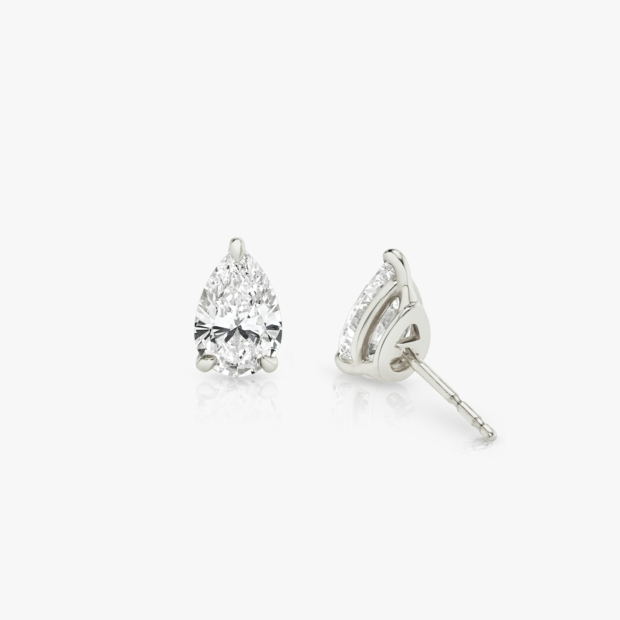 VRAI Solitaire Stud | Pear | 14k | White Gold | diamondColor: near-colorless | caratWeight: 1.0ct