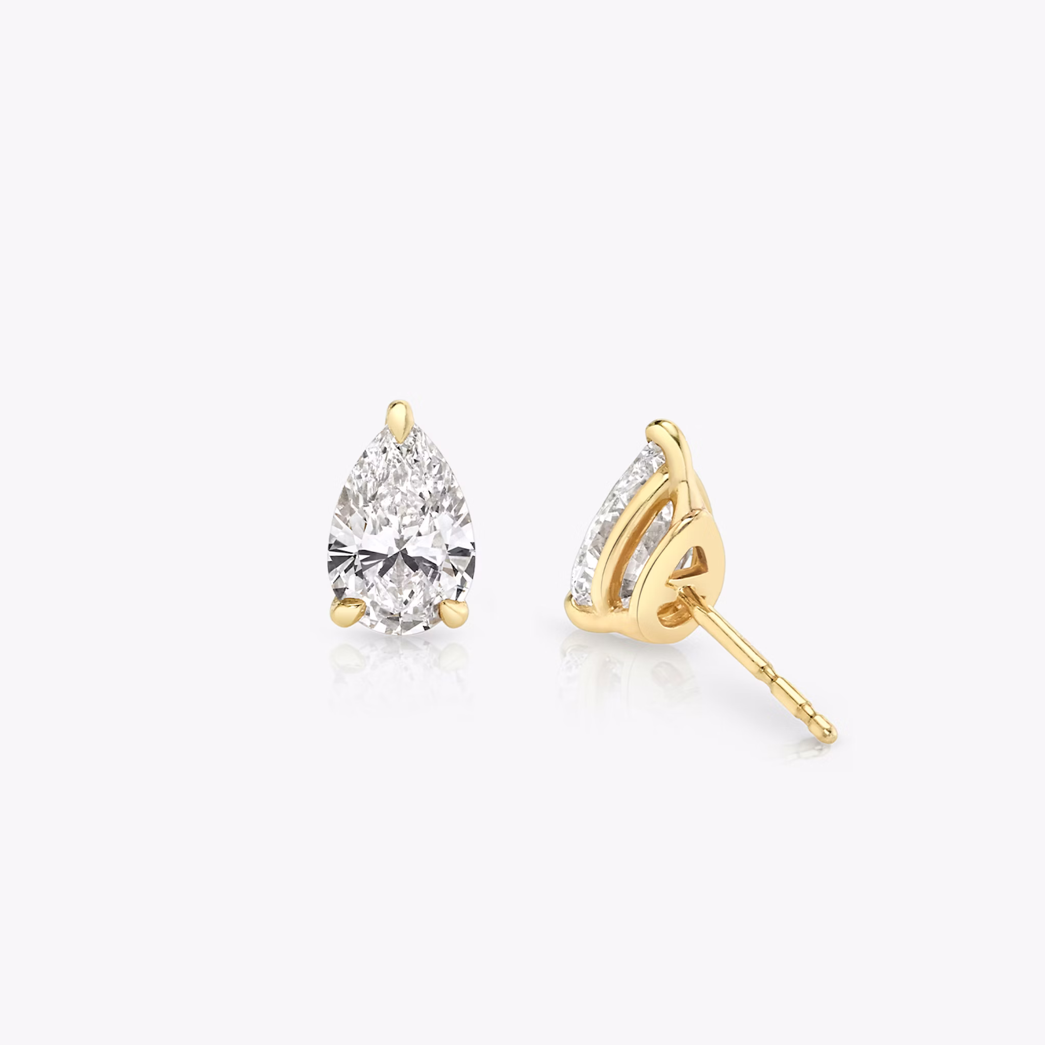 VRAI Solitaire Stud | Pear | 14k | Yellow Gold | diamondColor: near-colorless | caratWeight: 0.25ct
