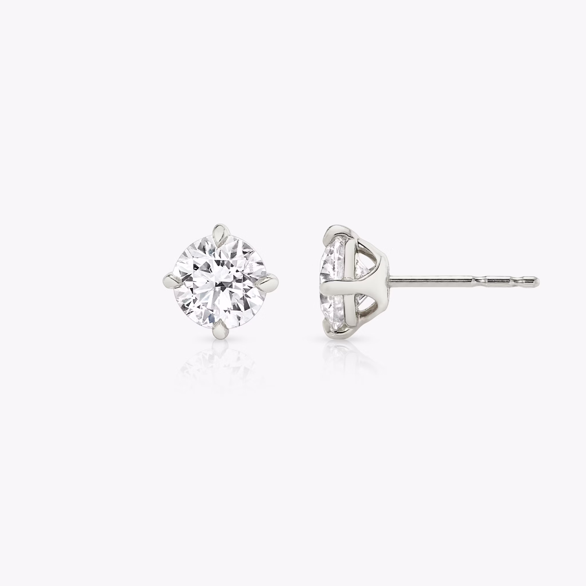 VRAI Solitaire Stud | Round Brilliant | 14k | White Gold | diamondColor: near-colorless | caratWeight: 0.25ct