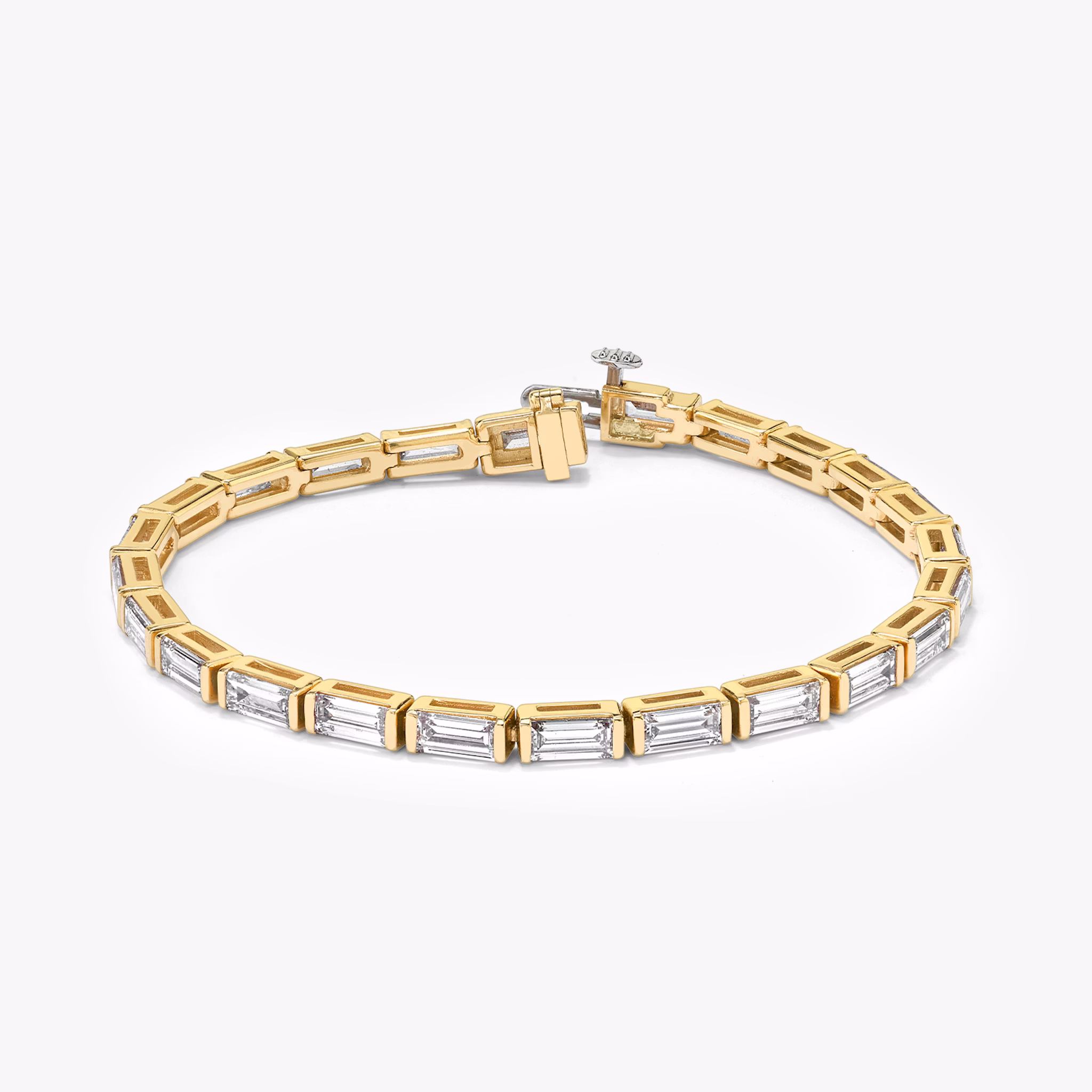 Baguette Tennis Bracelet | Baguette | 14k | Yellow Gold | diamondSize: large | chainLength: 7
