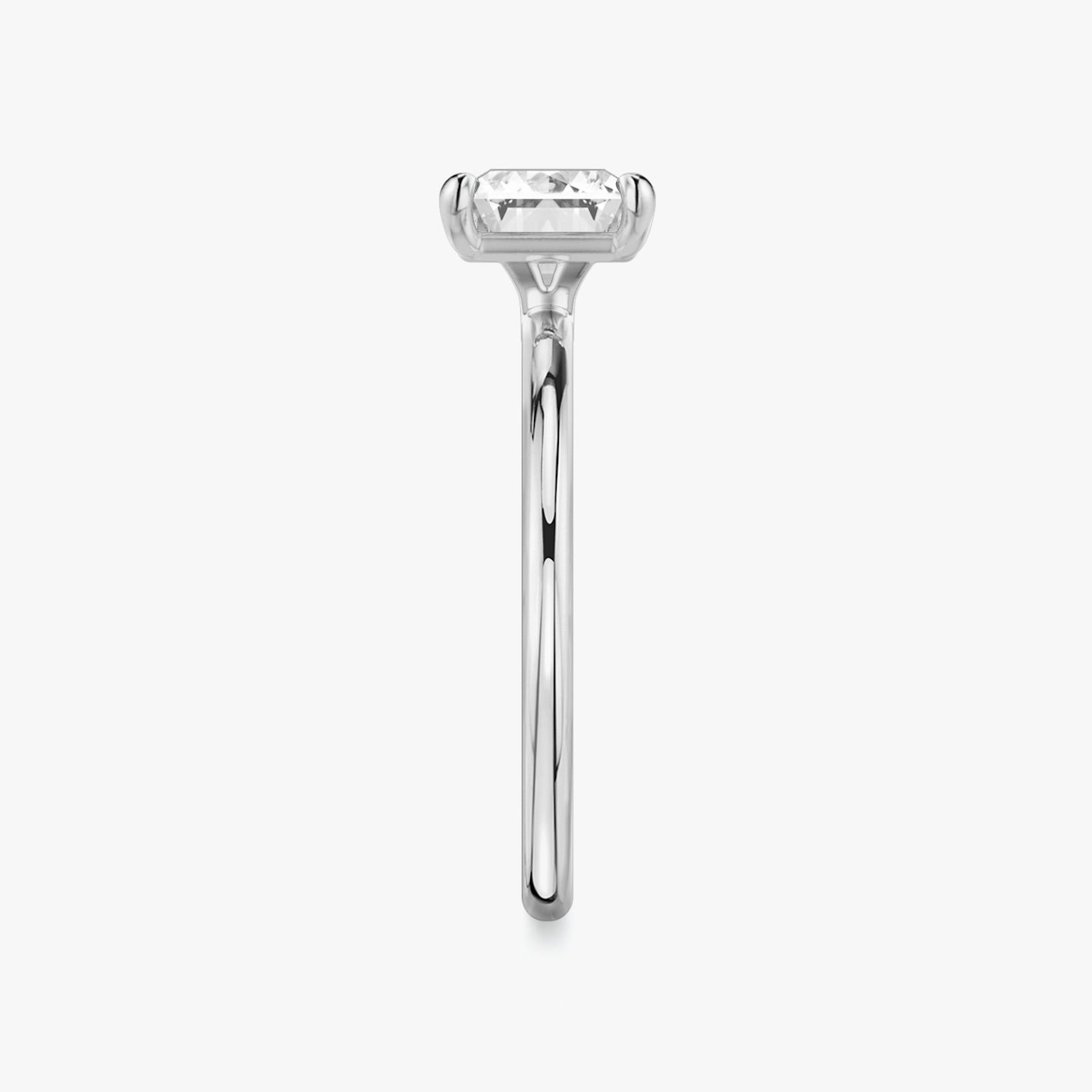 Anillo de compromiso Signature | Radiante | Platino | bandAccent: Simple | bandWidth: standard | diamondOrientation: horizontal | hiddenHalo: no | caratWeight: other