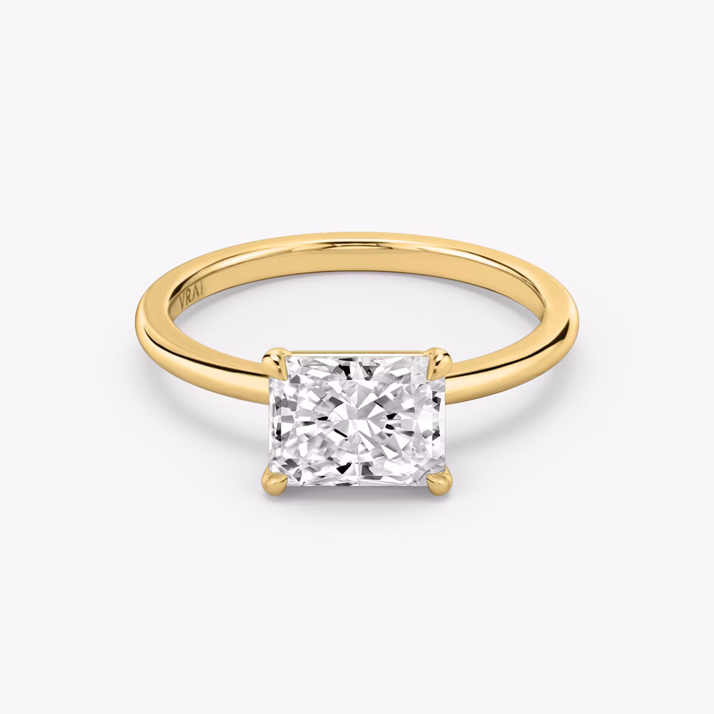 The Signature Radiant | Yellow Gold
