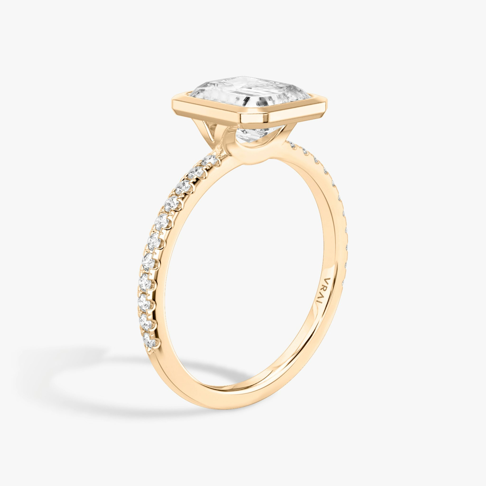 The Signature Bezel | Radiant | 14k | Rose Gold | bandAccent: Pavé | diamondOrientation: vertical | caratWeight: other