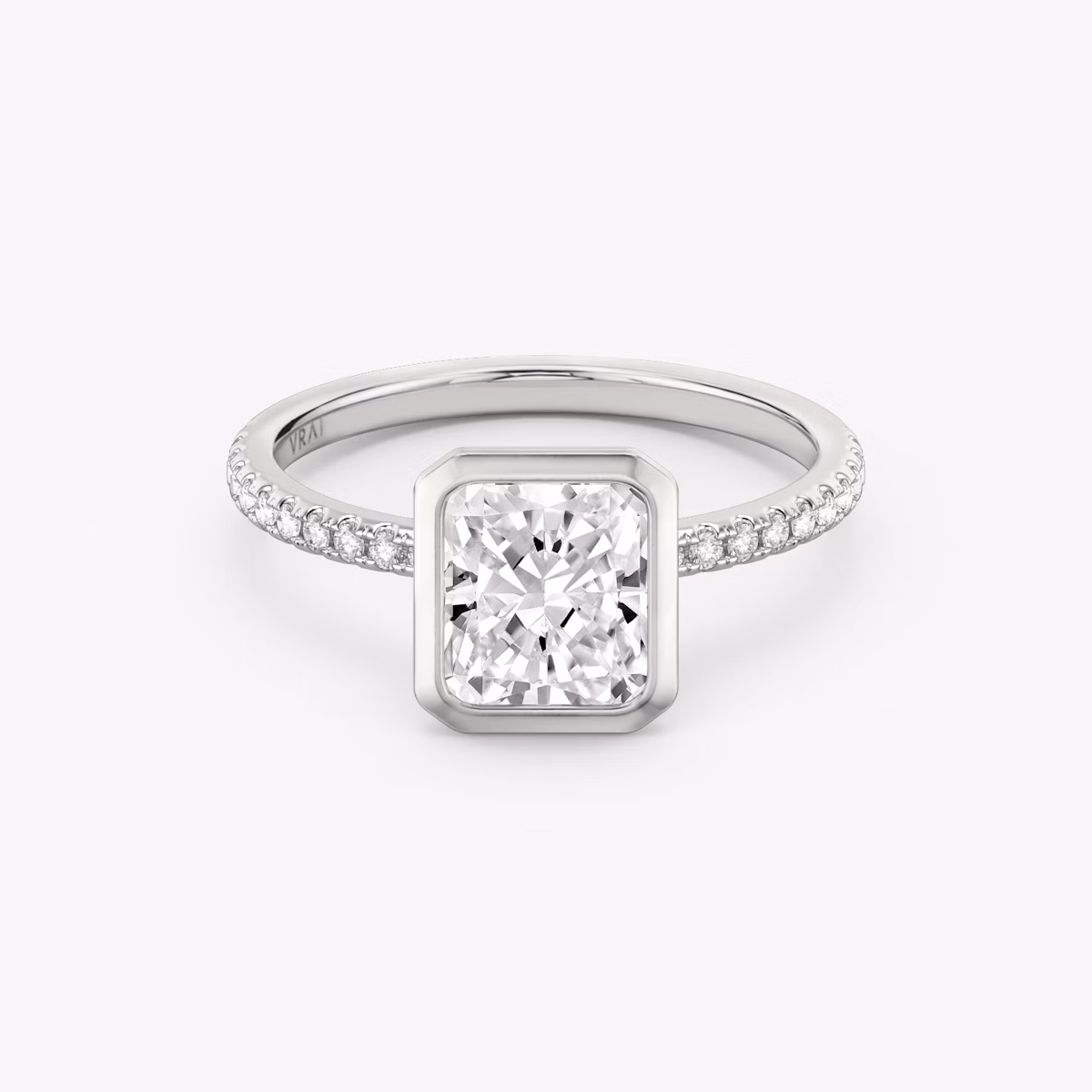 The Signature Bezel | Radiant | Platinum | bandAccent: Pavé | diamondOrientation: vertical | caratWeight: other